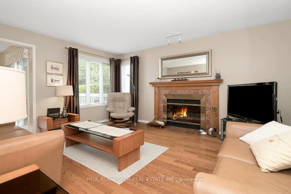Photo 18 of 1377 Caravel Crescent, Ottawa, Bilberry Creek/Queenswood Heights — HOMEH