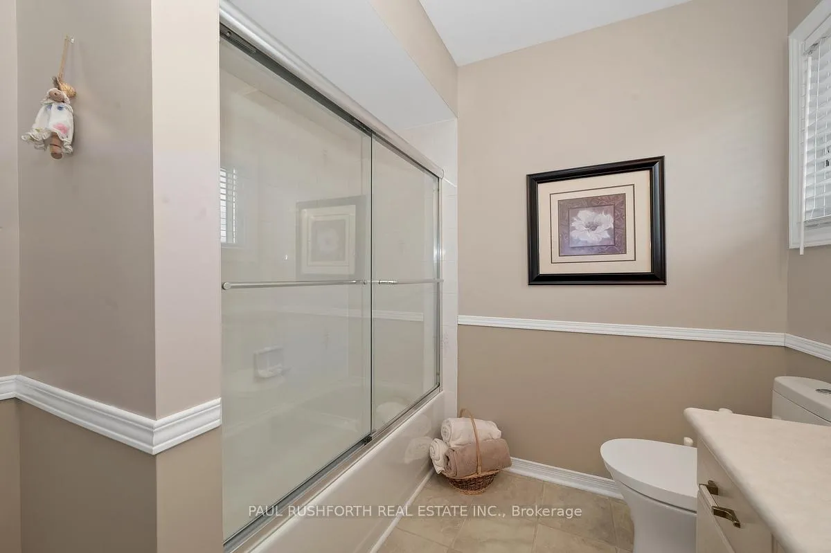 Photo 30 of 1377 Caravel Crescent, Ottawa, Bilberry Creek/Queenswood Heights — HOMEH