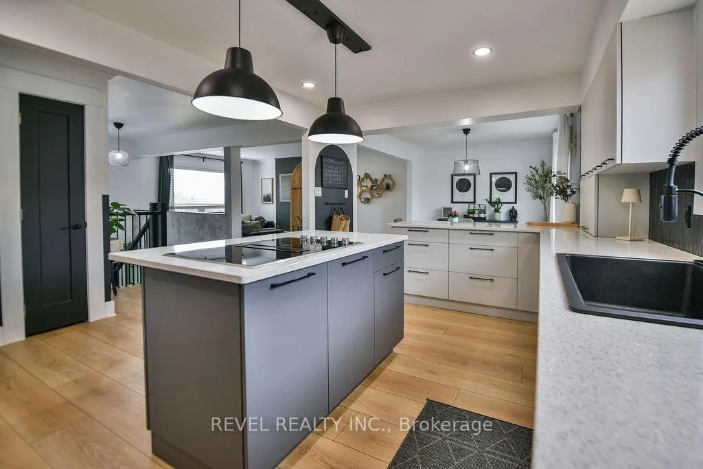 Photo 9 of 888 Reg Pope Boulevard, Timmins, TNW - Vic Heights — HOMEH