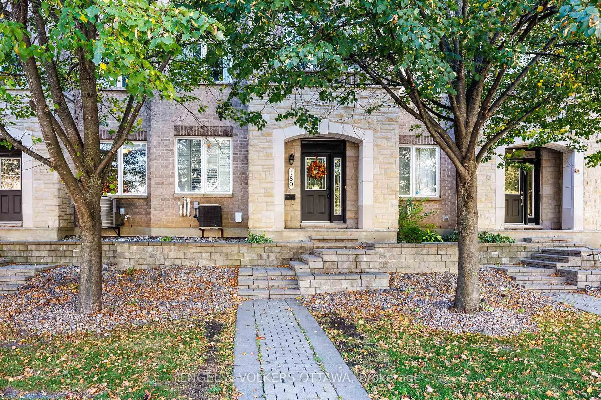 Photo 1 of 180 Lanark Avenue, Ottawa, Westboro North — HOMEH