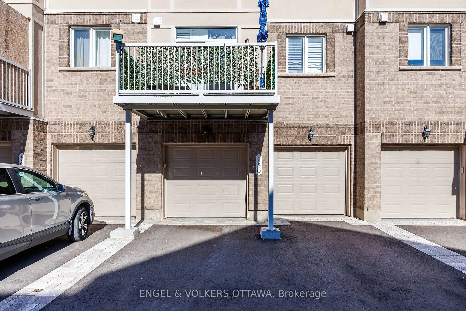 Photo 3 of 180 Lanark Avenue, Ottawa, Westboro North — HOMEH