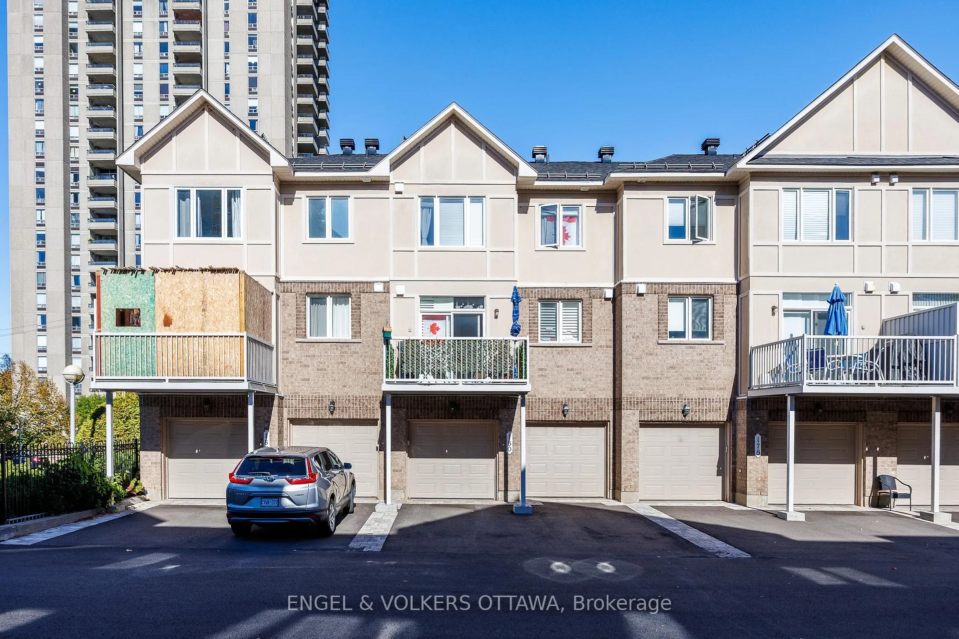 Photo 4 of 180 Lanark Avenue, Ottawa, Westboro North — HOMEH