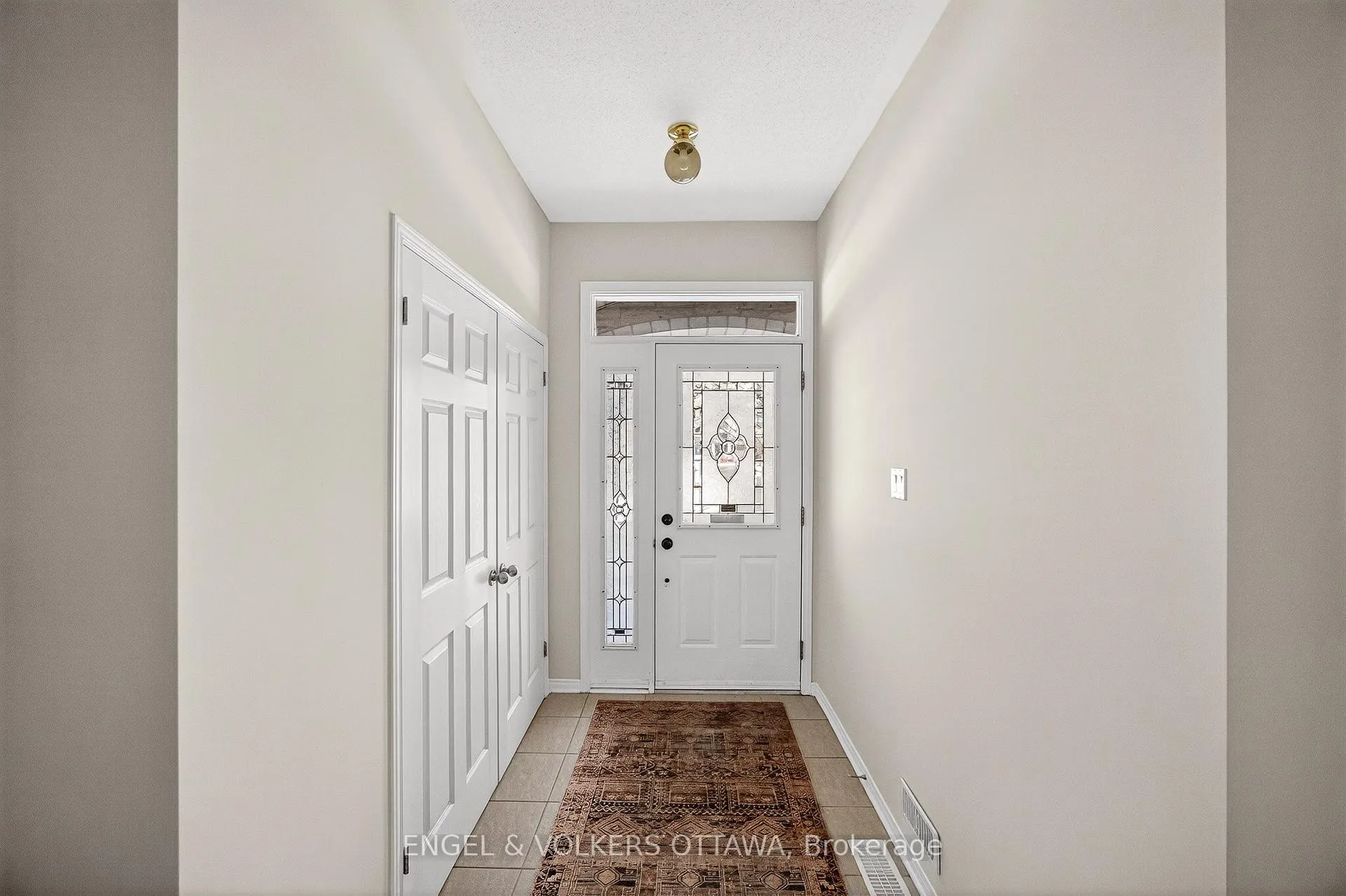 Photo 5 of 180 Lanark Avenue, Ottawa, Westboro North — HOMEH