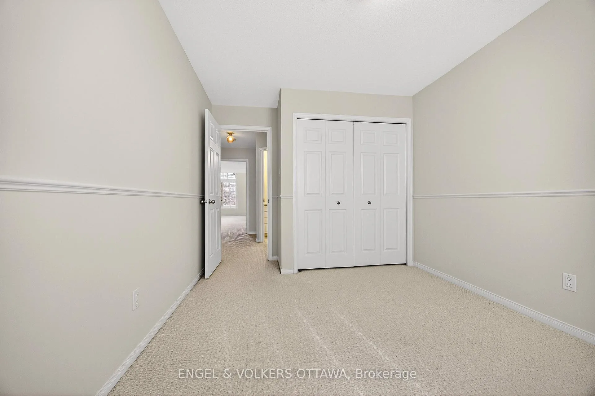 Photo 32 of 180 Lanark Avenue, Ottawa, Westboro North — HOMEH