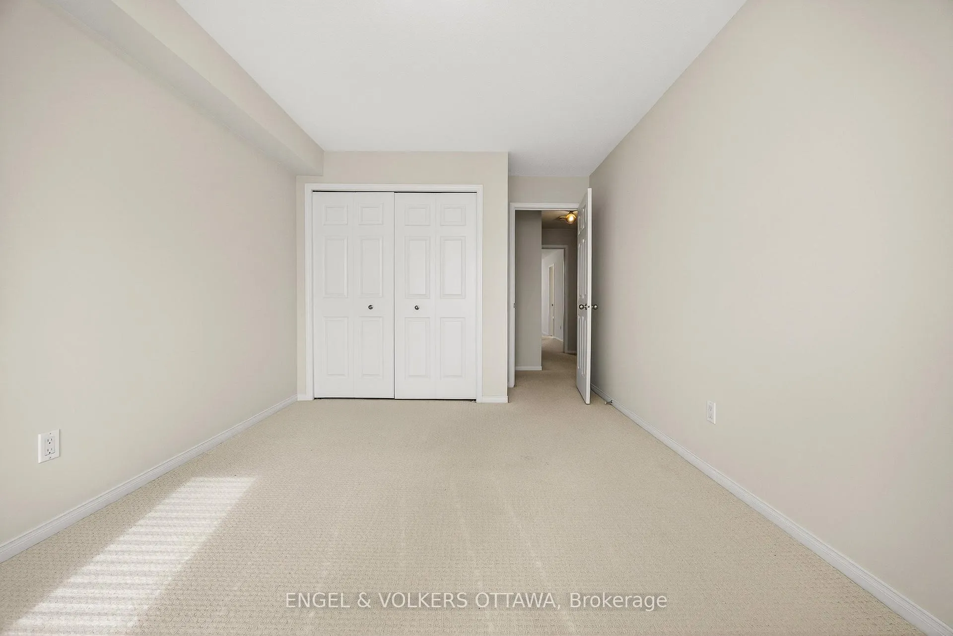 Photo 35 of 180 Lanark Avenue, Ottawa, Westboro North — HOMEH