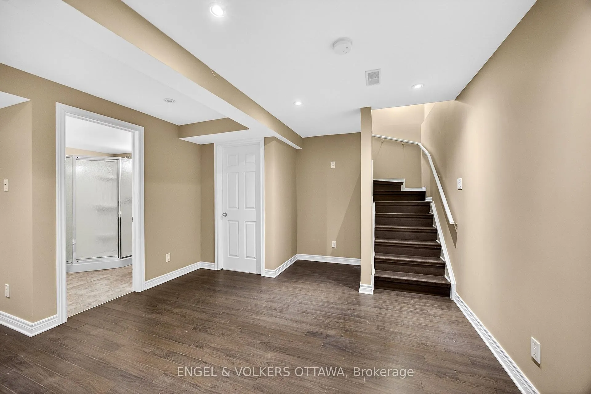 Photo 41 of 180 Lanark Avenue, Ottawa, Westboro North — HOMEH