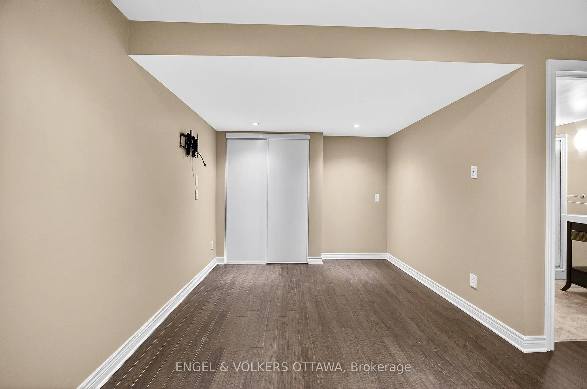 Photo 45 of 180 Lanark Avenue, Ottawa, Westboro North — HOMEH