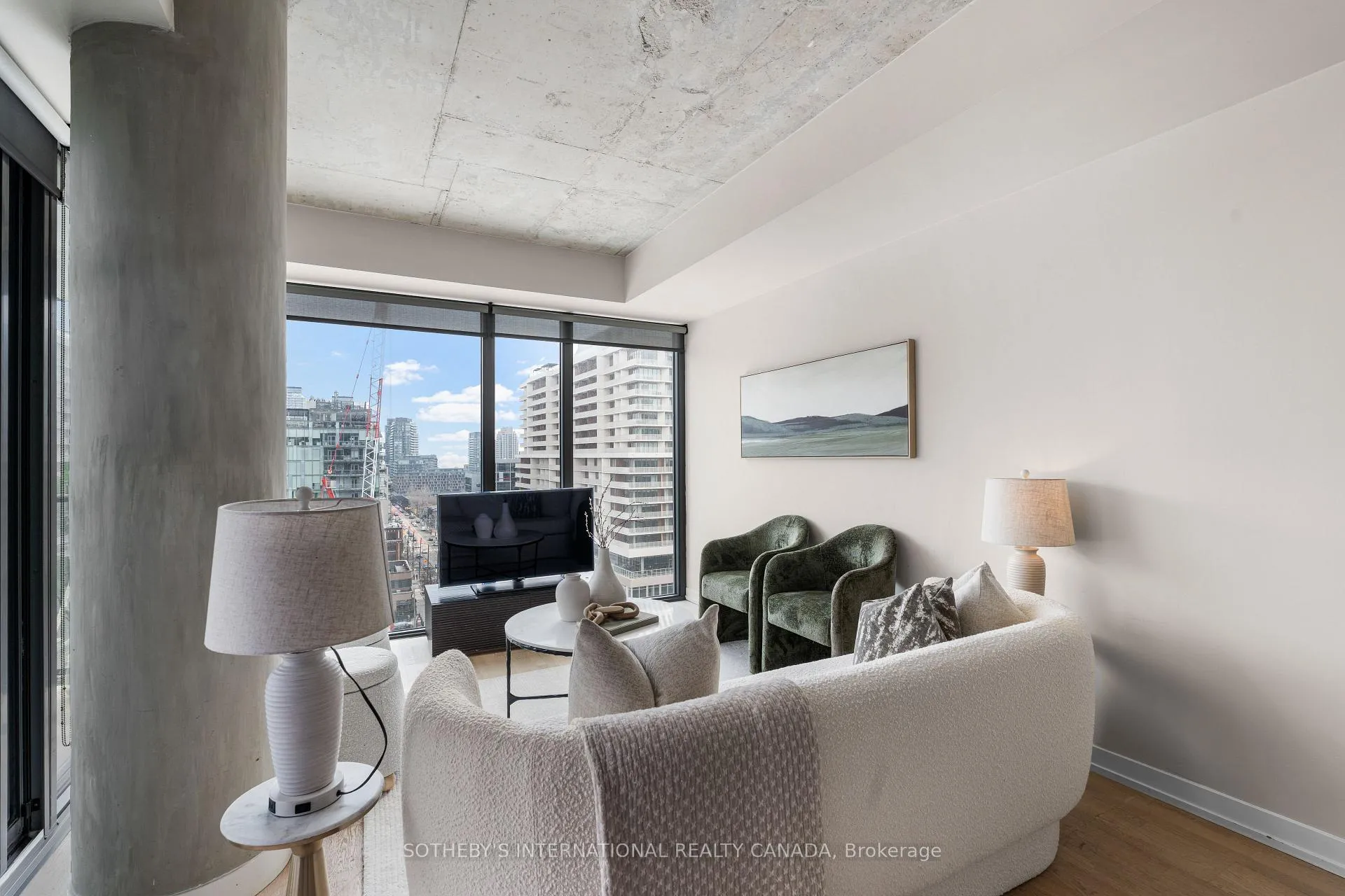 Photo 9 of Unit 1204, 95 Bathurst Street, Toronto, Waterfront Communities — HOMEH