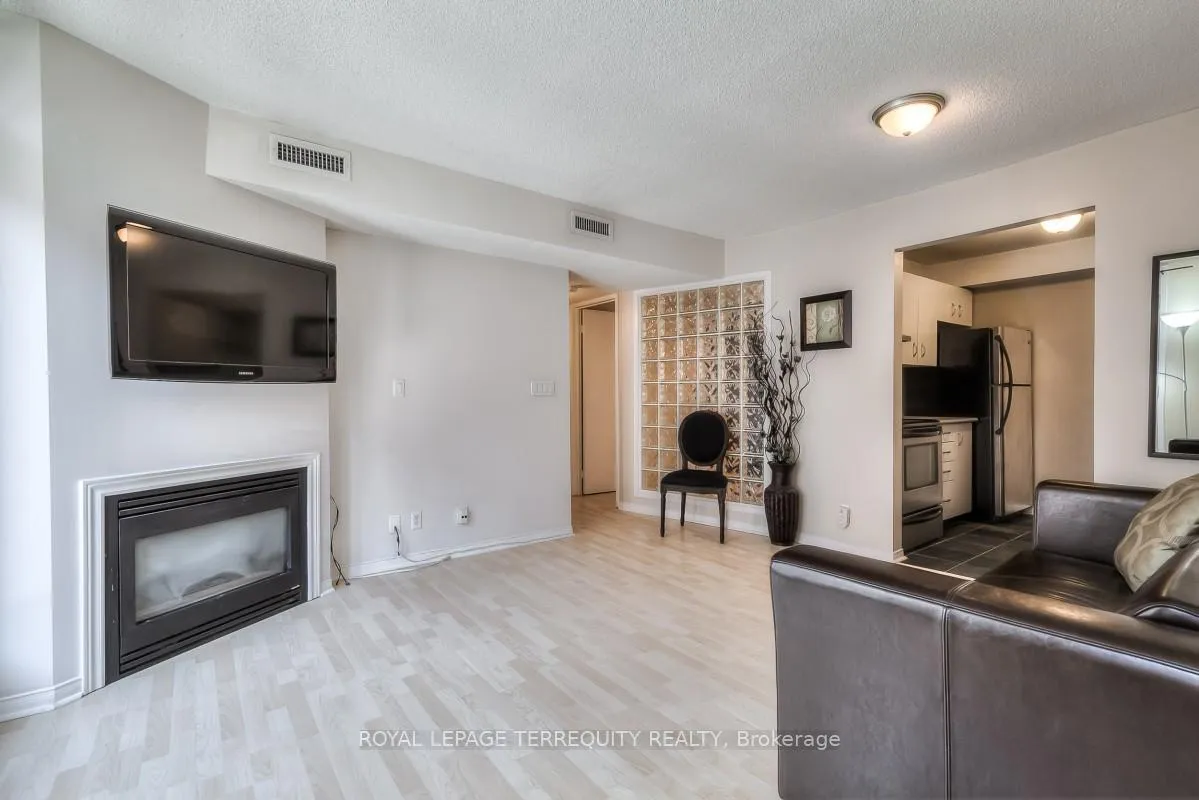 Photo 10 of Unit 18, 106 Redpath Avenue, Toronto, Mount Pleasant West — HOMEH