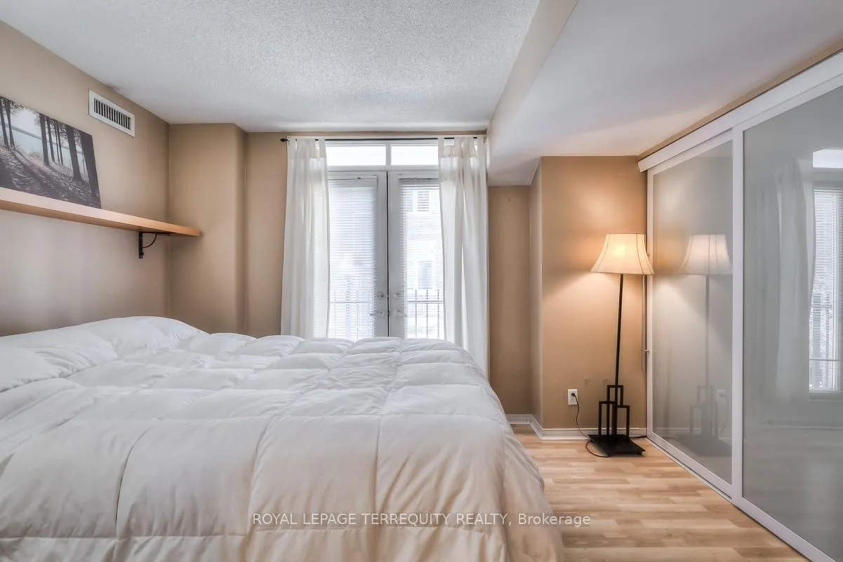 Photo 13 of Unit 18, 106 Redpath Avenue, Toronto, Mount Pleasant West — HOMEH