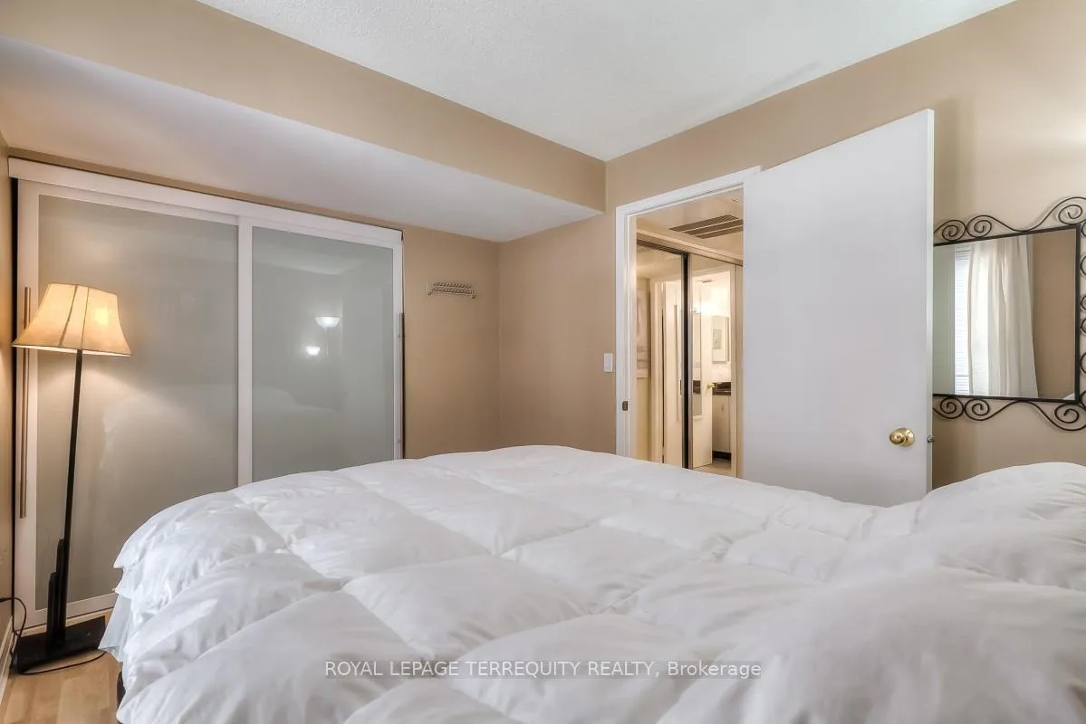 Photo 15 of Unit 18, 106 Redpath Avenue, Toronto, Mount Pleasant West — HOMEH