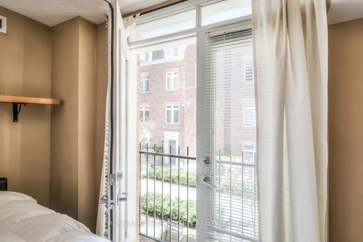 Photo 18 of Unit 18, 106 Redpath Avenue, Toronto, Mount Pleasant West — HOMEH