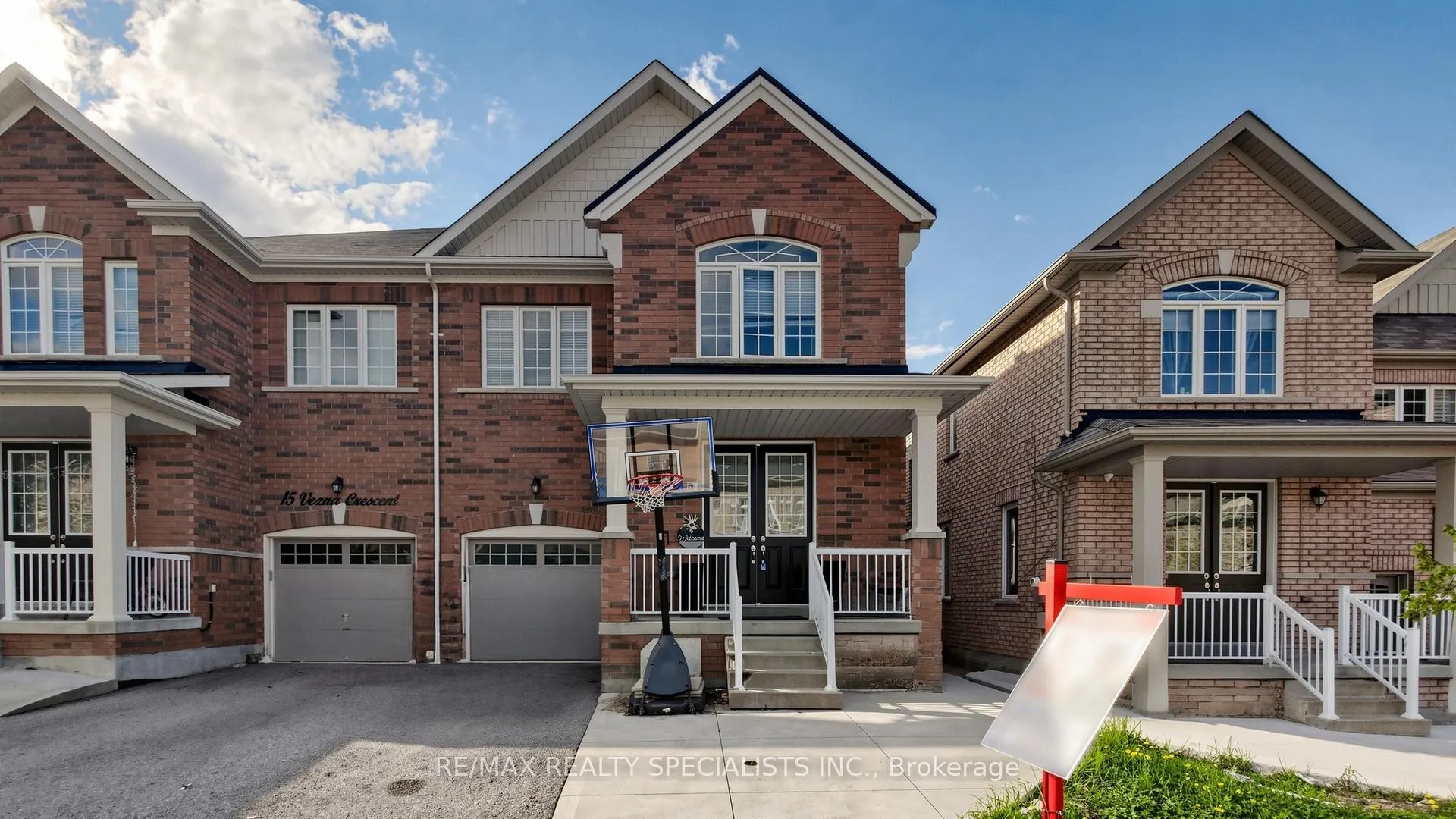 Photo 1 of 13 Vezna Crescent, Brampton, Credit Valley — HOMEH