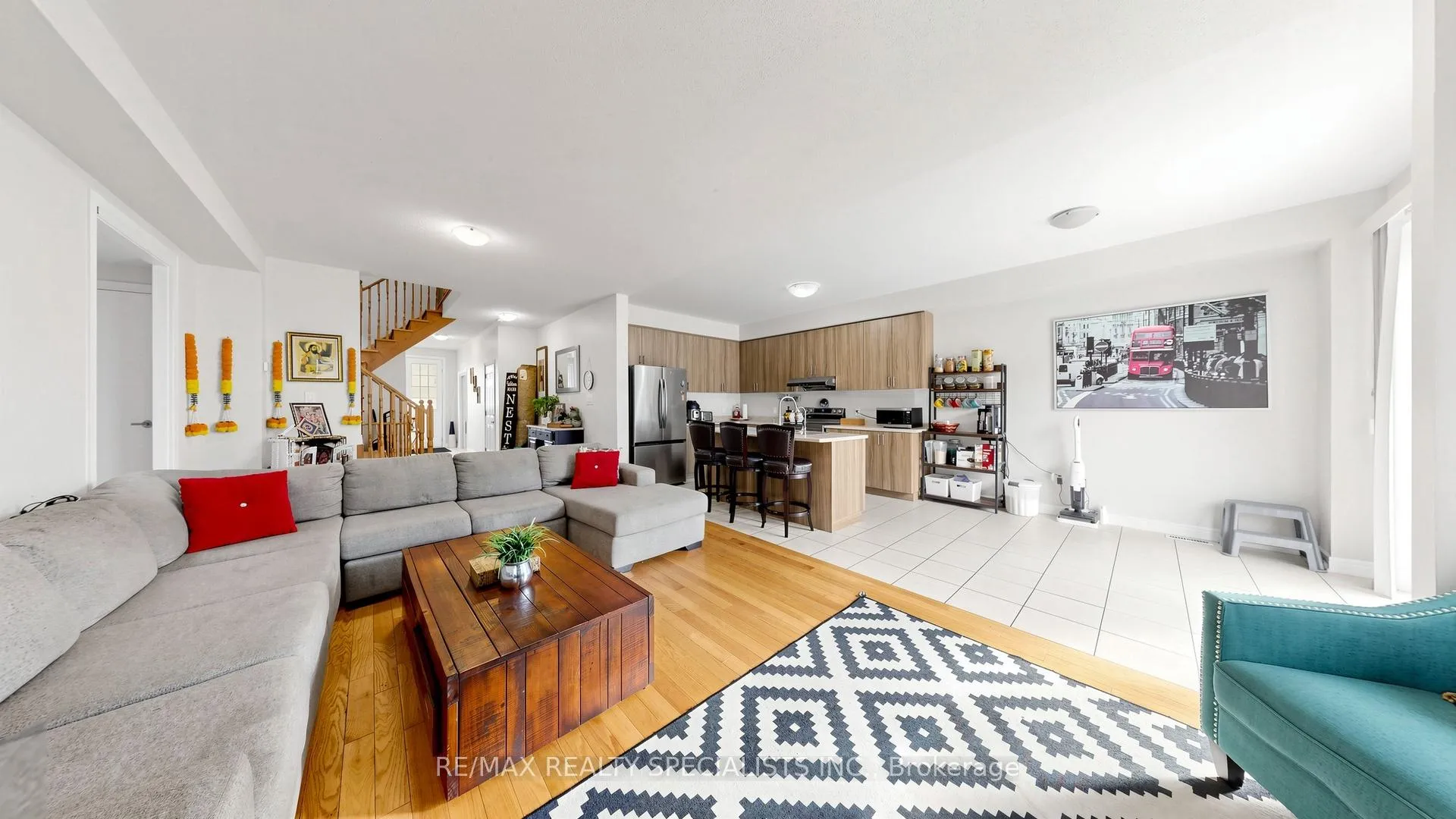 Photo 13 of 13 Vezna Crescent, Brampton, Credit Valley — HOMEH