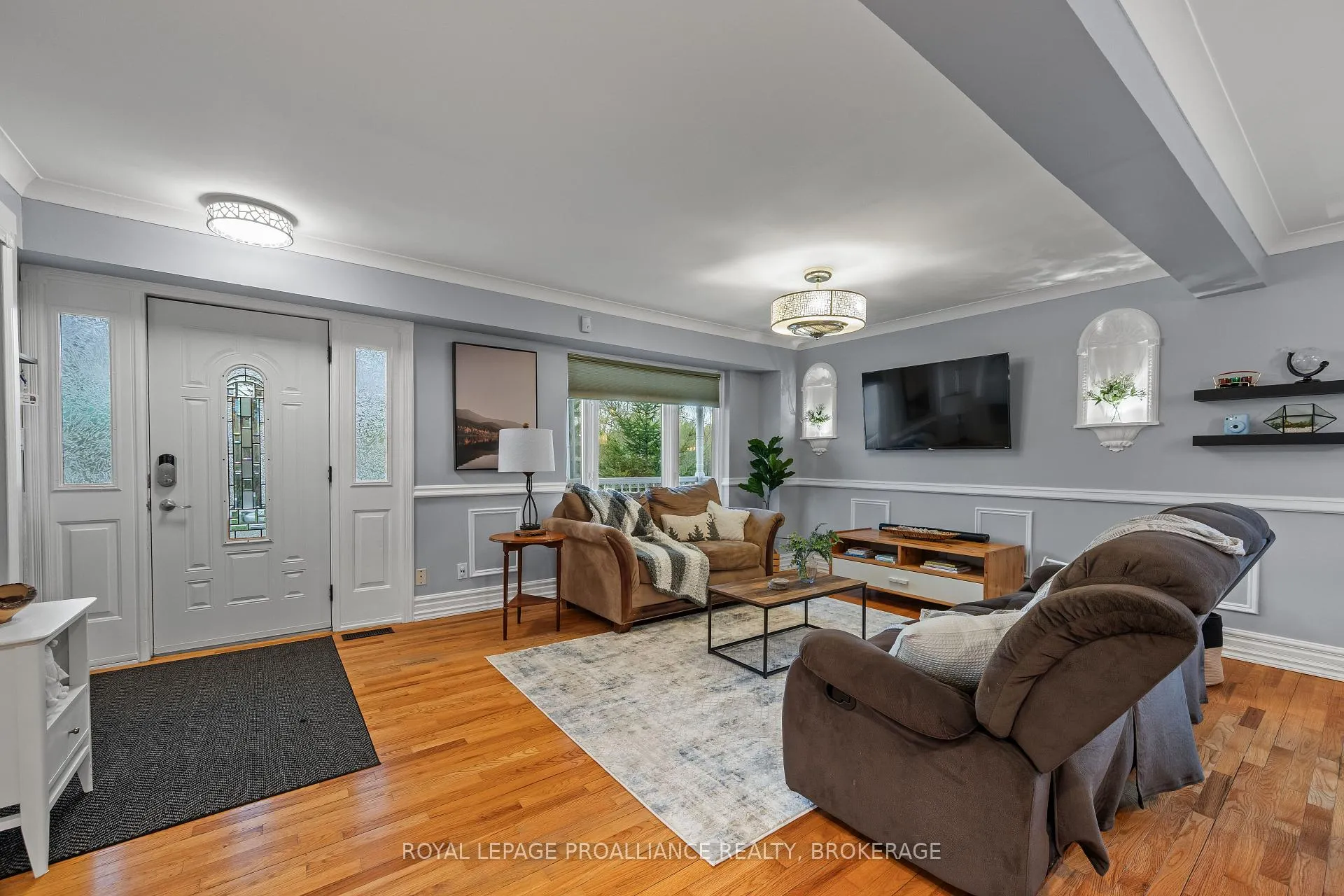 Photo 6 of 55 Shaw Street, Kingston, Rideau — HOMEH