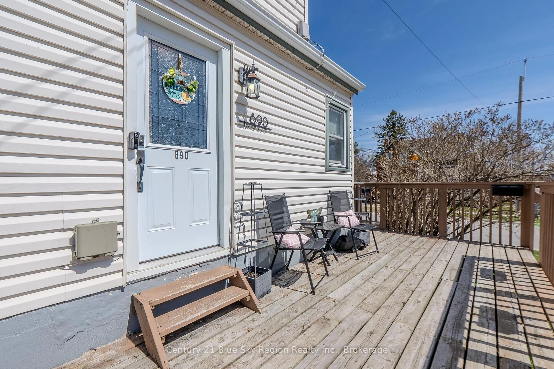 Photo 5 of 890 Fraser Street, North Bay, Central — HOMEH