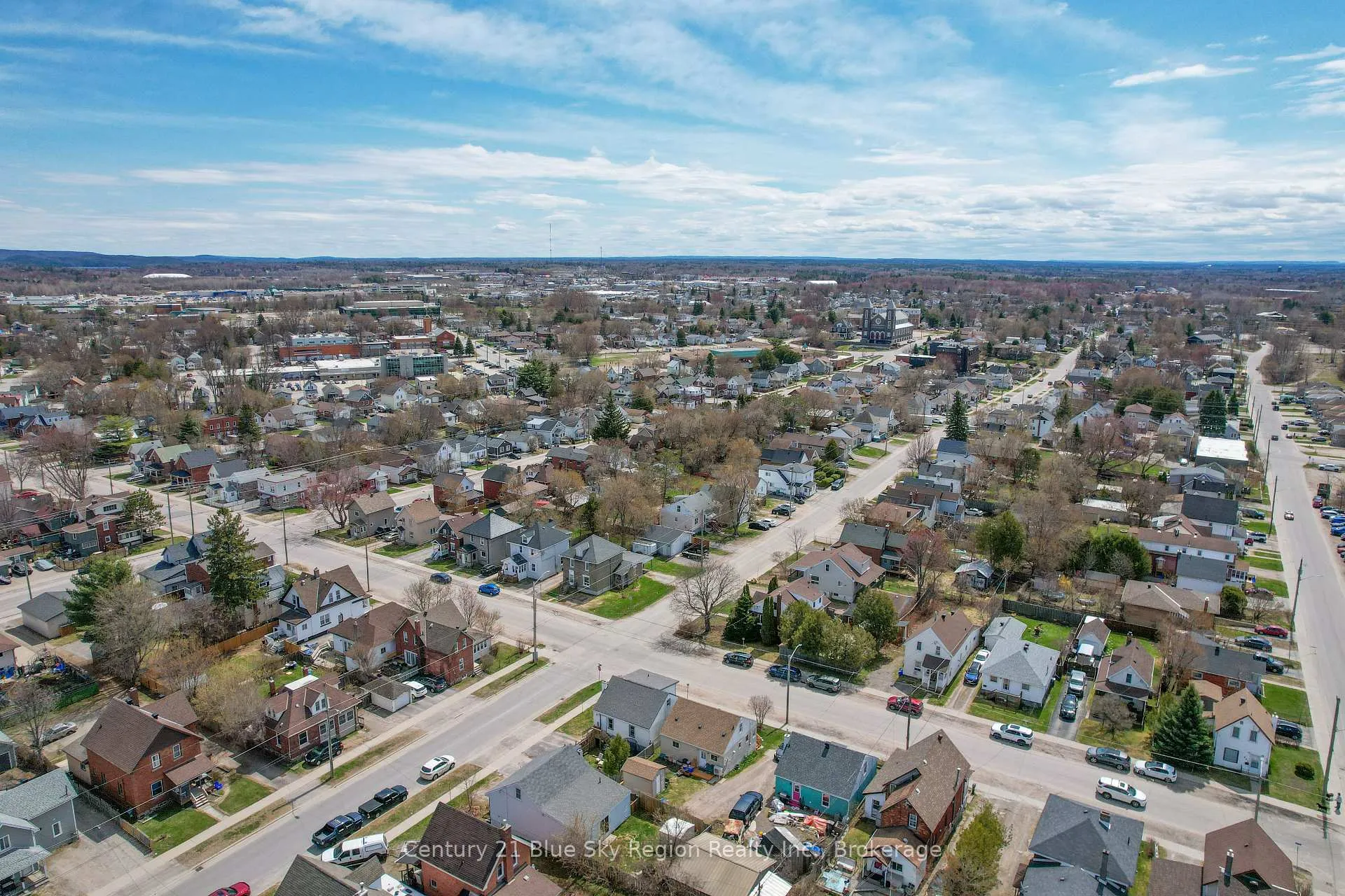 Photo 18 of 890 Fraser Street, North Bay, Central — HOMEH