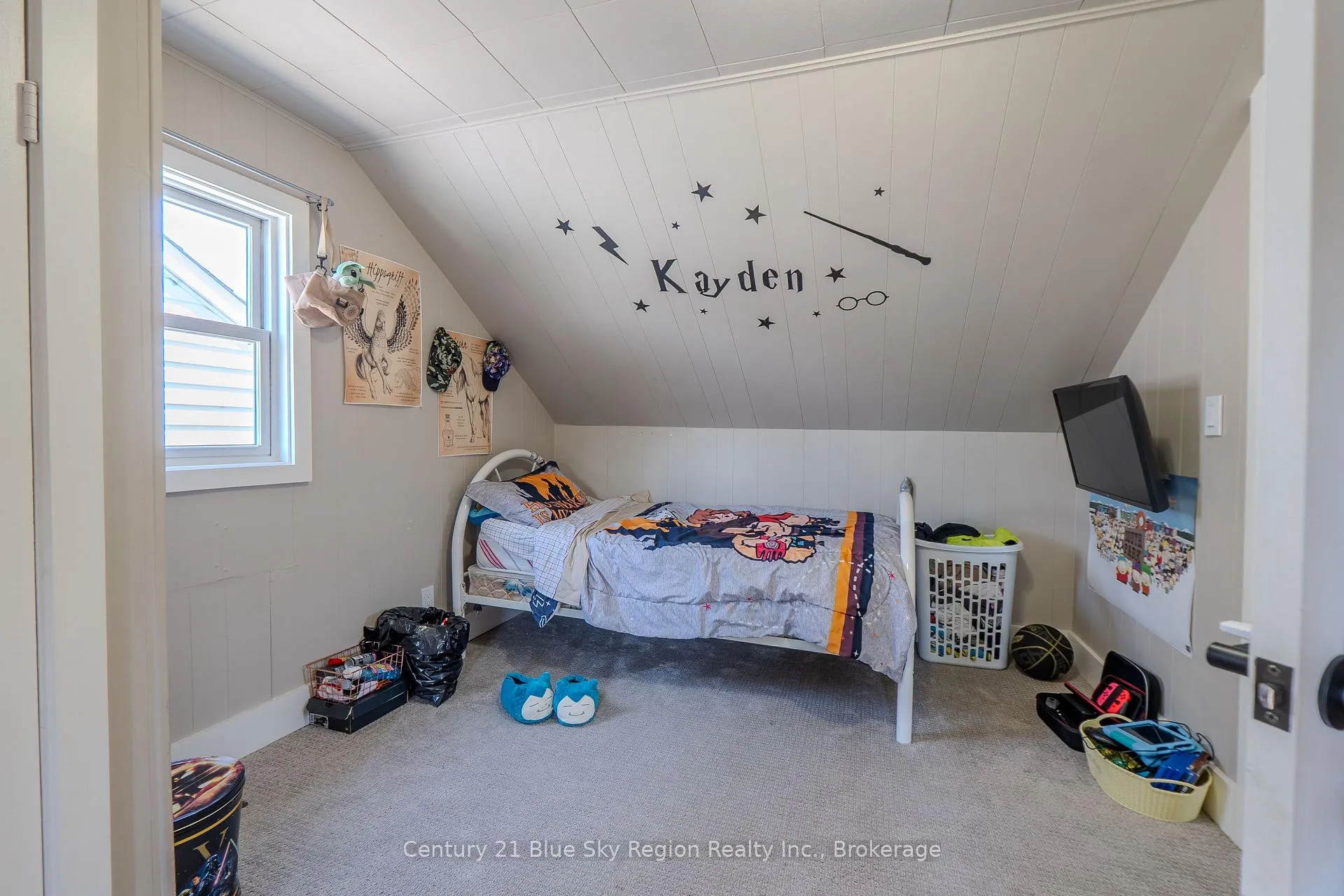 Photo 35 of 890 Fraser Street, North Bay, Central — HOMEH