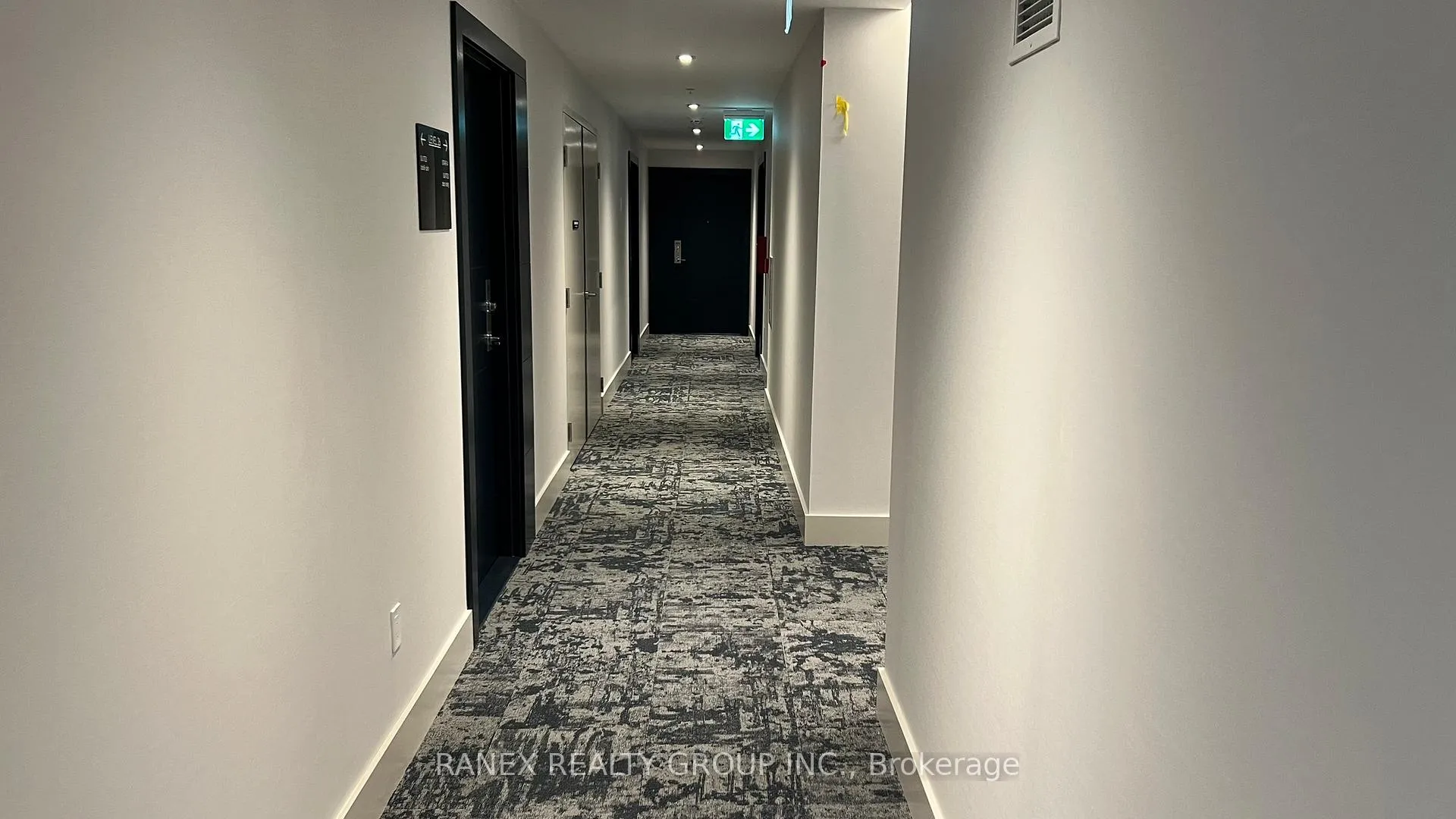 Photo 8 of Unit 2611, 75 James Street S, Hamilton, Corktown — HOMEH
