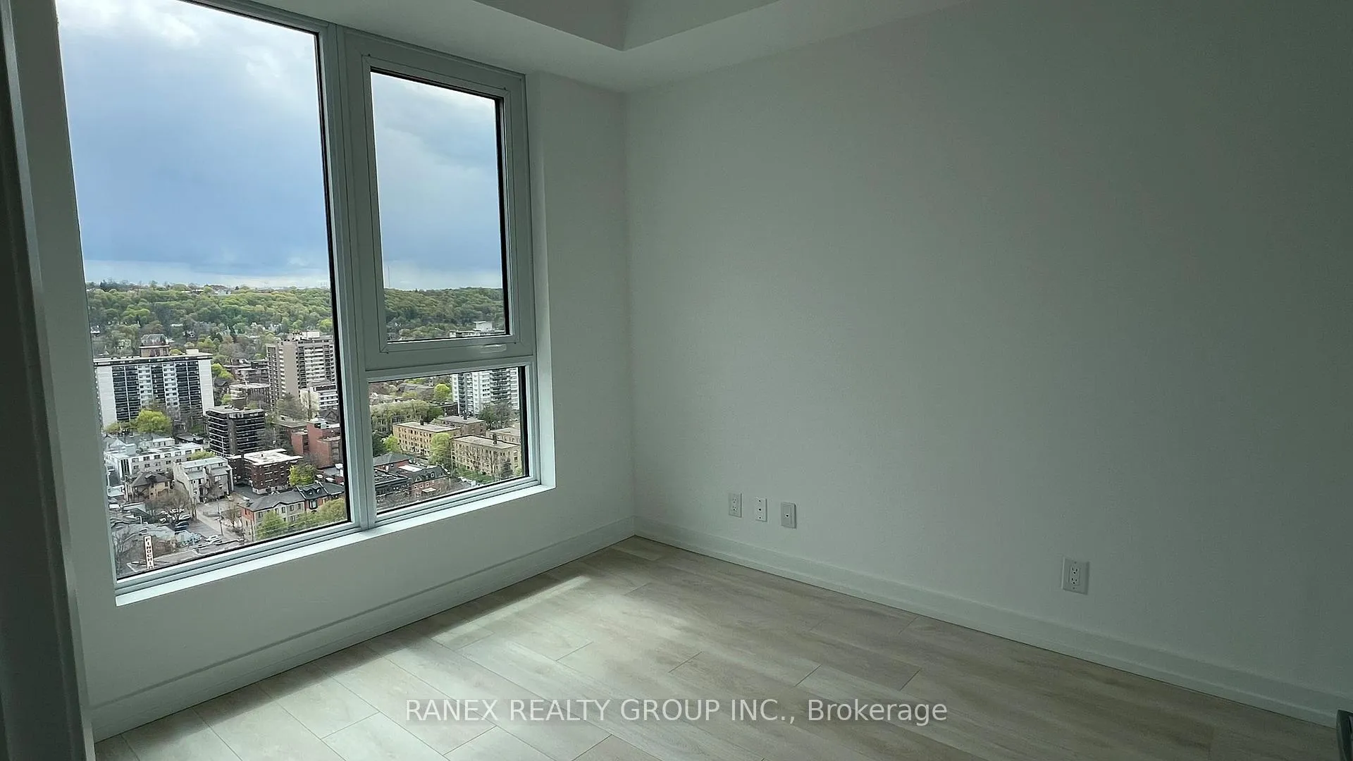 Photo 19 of Unit 2611, 75 James Street S, Hamilton, Corktown — HOMEH