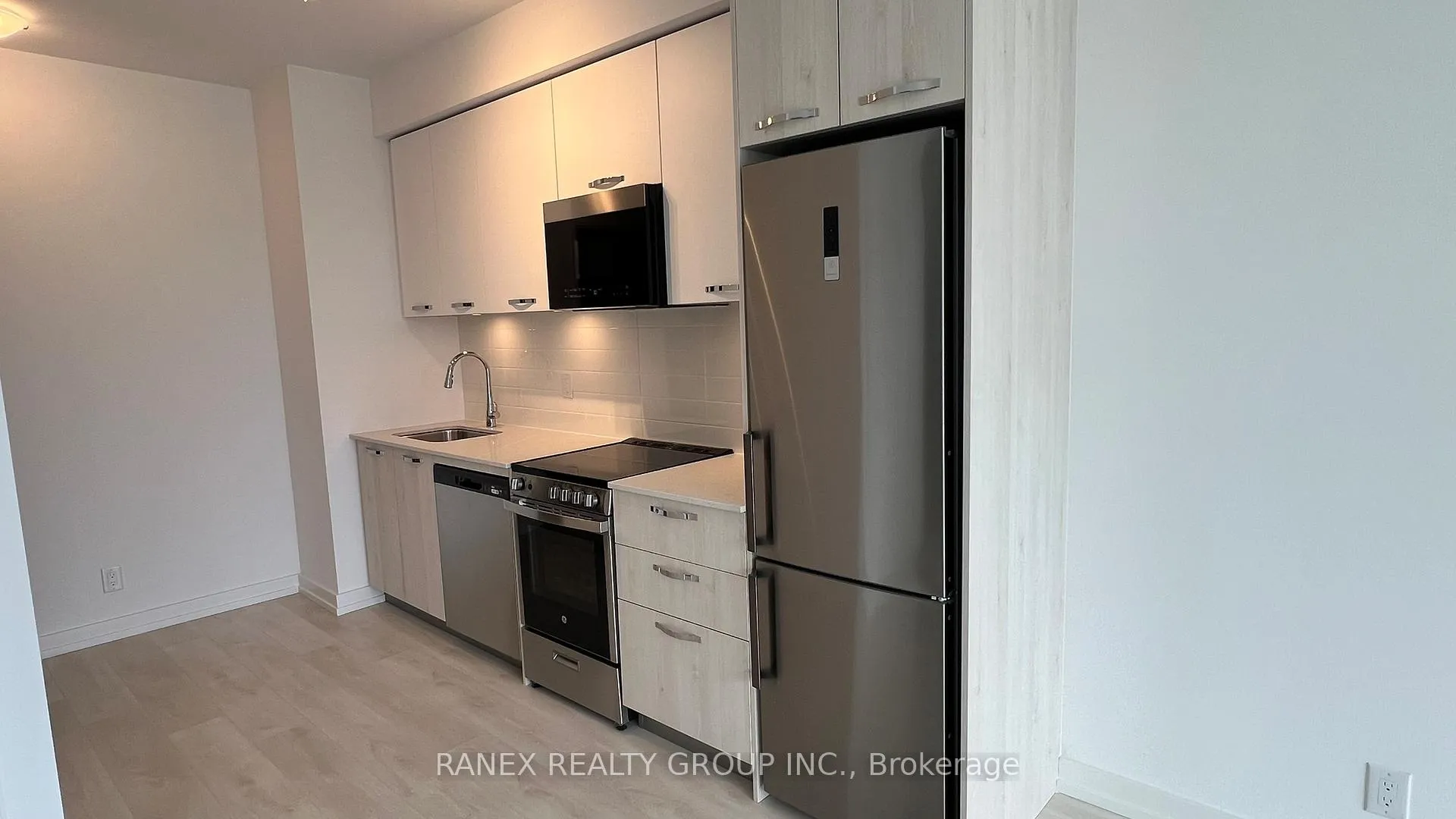 Photo 22 of Unit 2611, 75 James Street S, Hamilton, Corktown — HOMEH