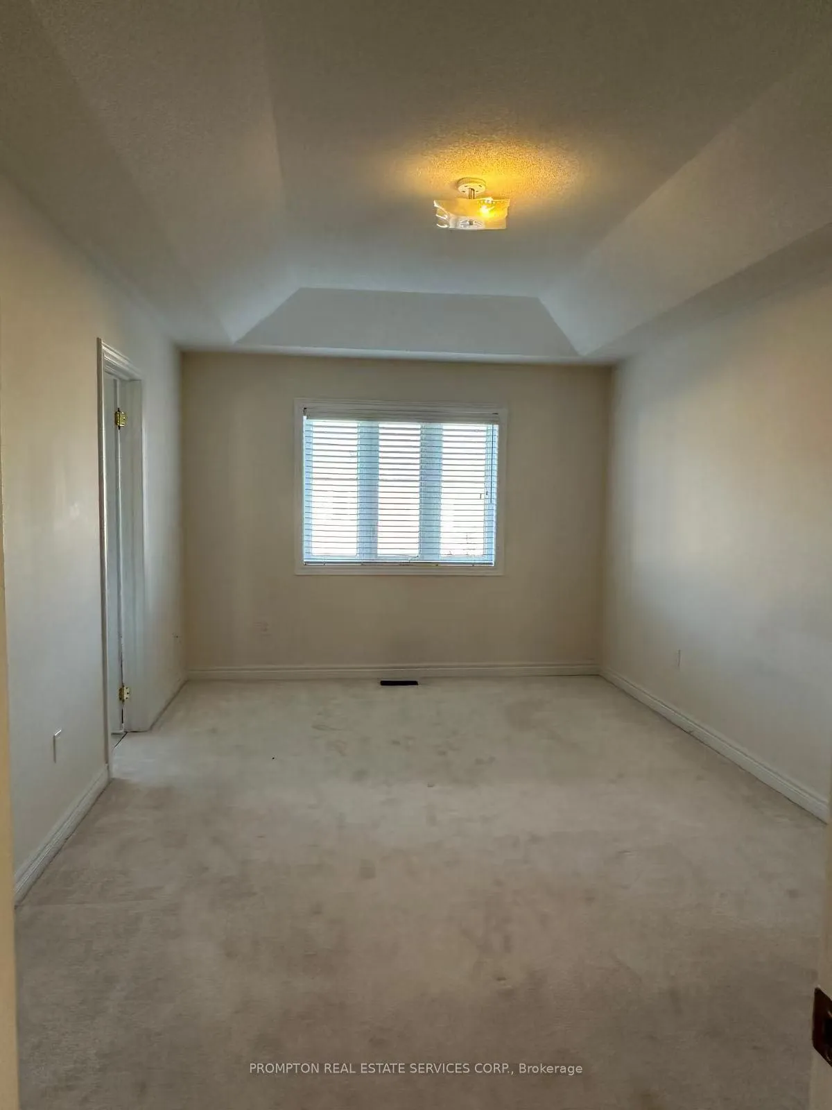 Photo 6 of 11 Ivory Silk Drive, Markham, Cathedraltown — HOMEH