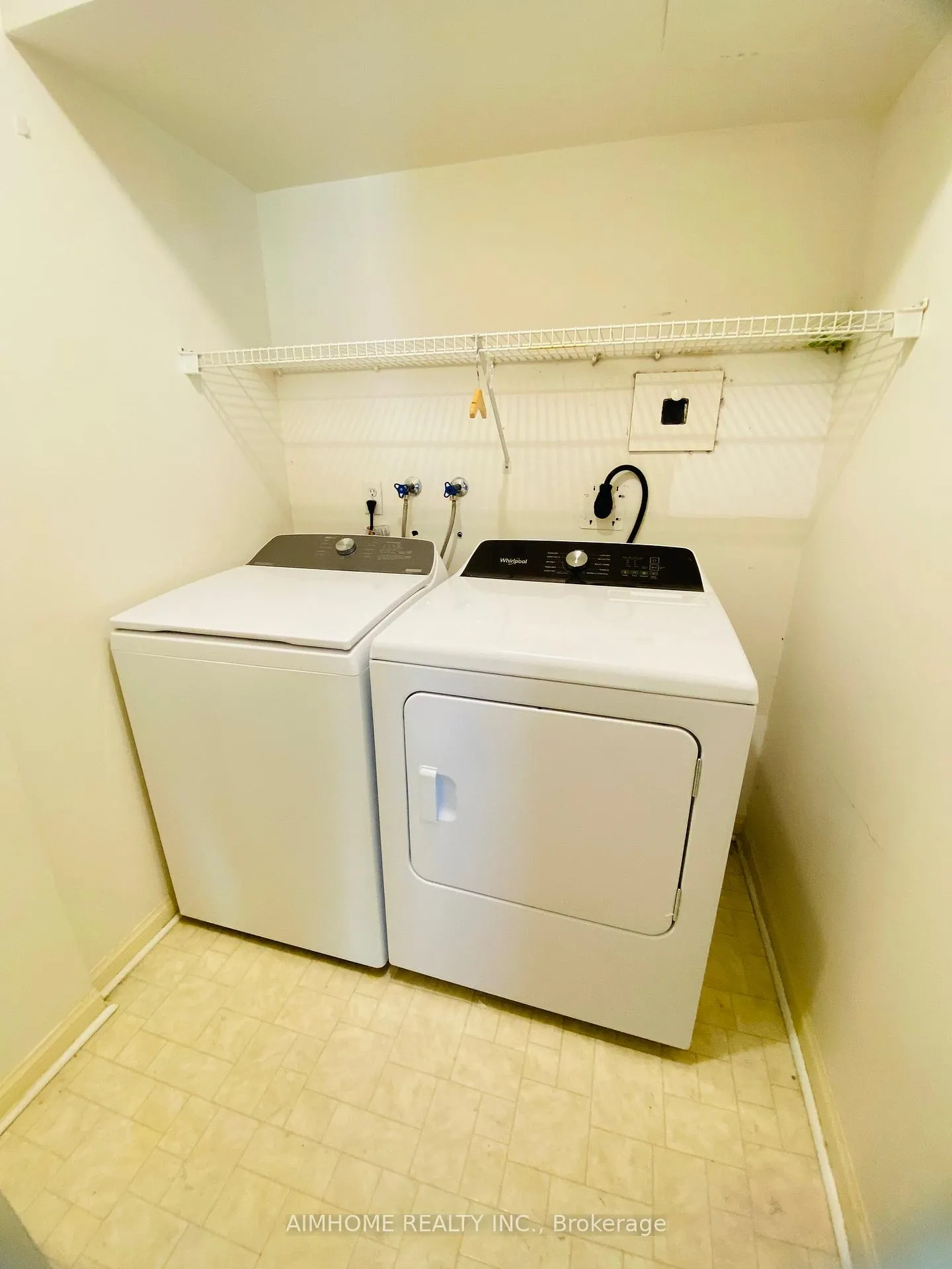 Photo 15 of Unit 608, 110 Promenade Circle, Vaughan, Brownridge — HOMEH