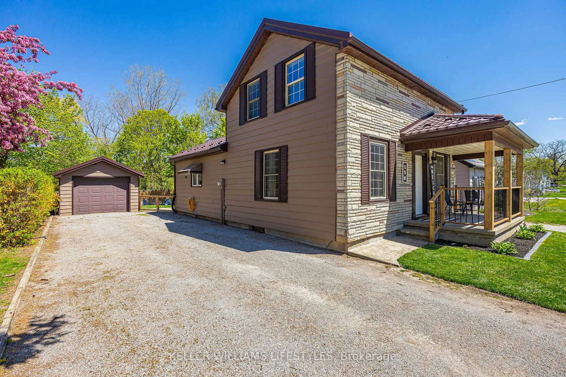 Photo 2 of 150 Mill Street, North Middlesex, Parkhill — HOMEH