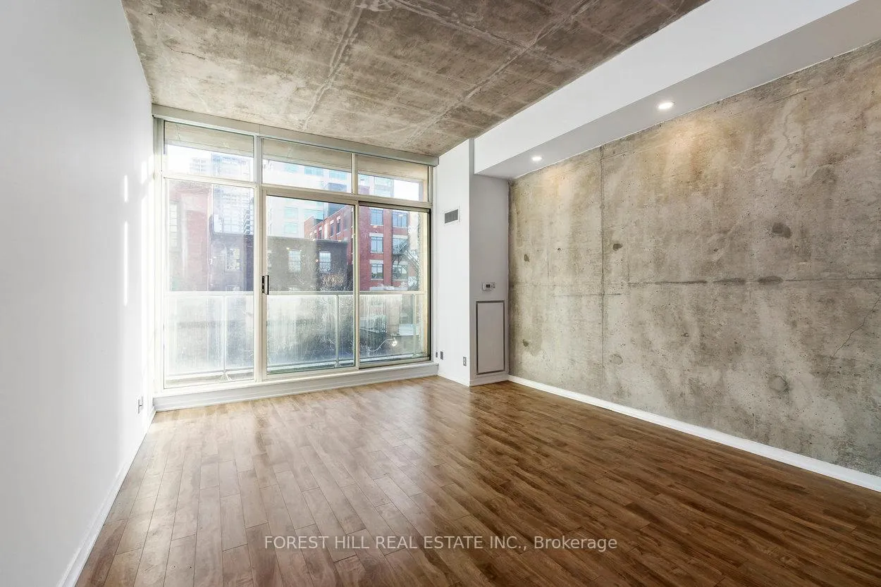 Photo 9 of Unit 411, 388 Richmond Street, Toronto, Waterfront Communities — HOMEH