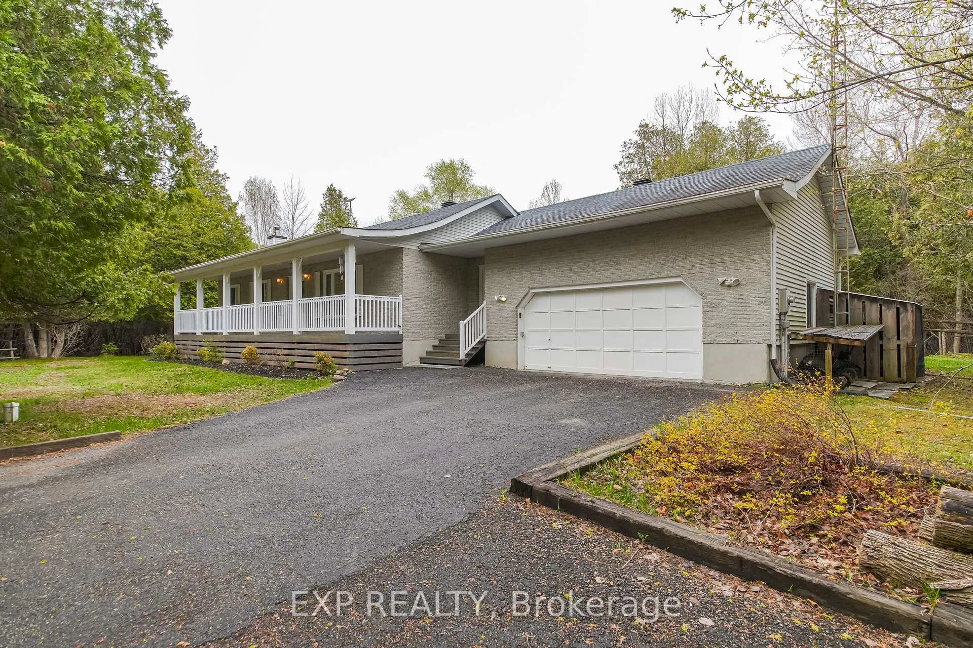 Photo 2 of 1306 Whitney Road, North Grenville, North Grenville Twp (Kemptville East) — HOMEH