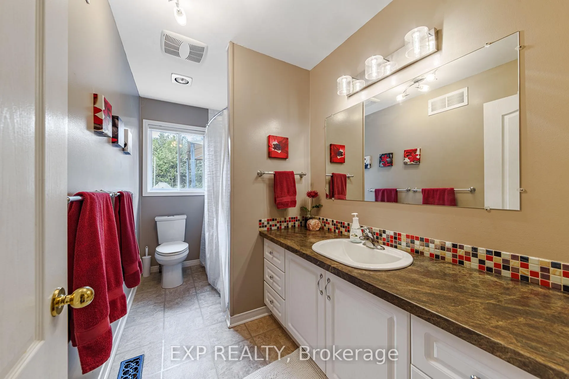 Photo 10 of 1306 Whitney Road, North Grenville, North Grenville Twp (Kemptville East) — HOMEH
