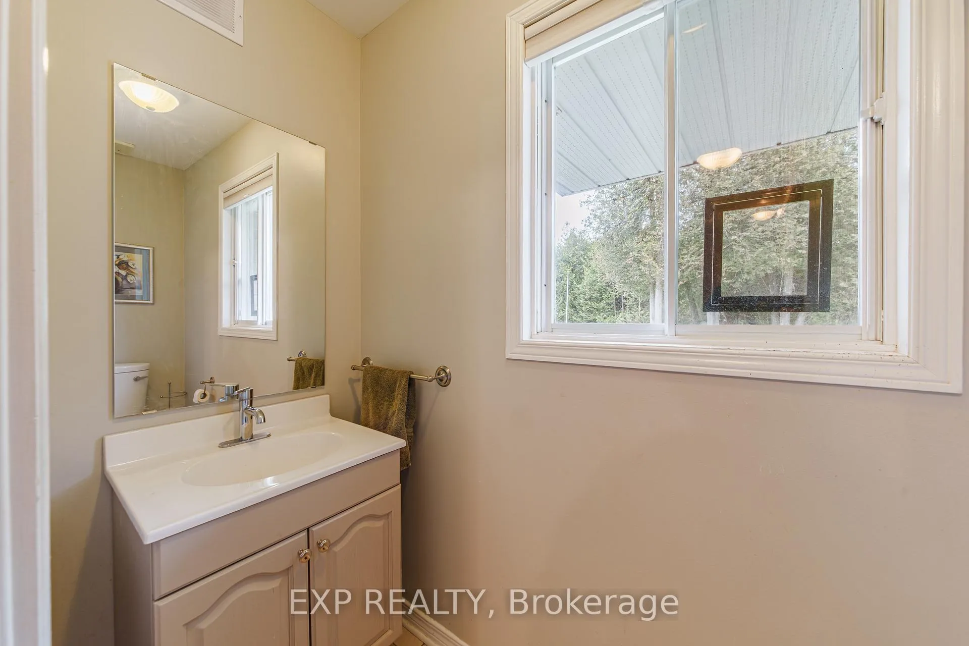 Photo 17 of 1306 Whitney Road, North Grenville, North Grenville Twp (Kemptville East) — HOMEH
