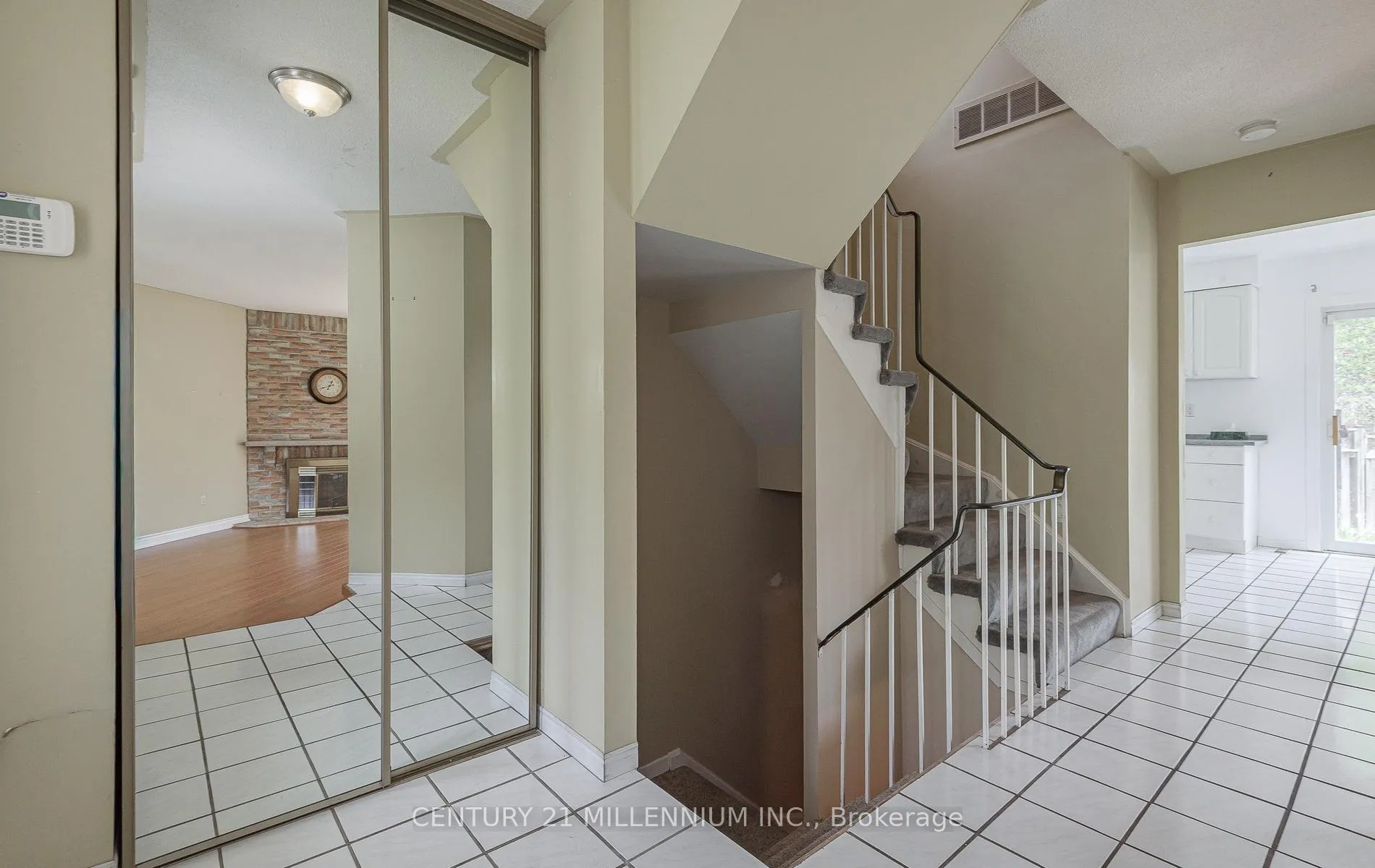 Photo 6 of 3 Longbourne Crescent, Brampton, Westgate — HOMEH