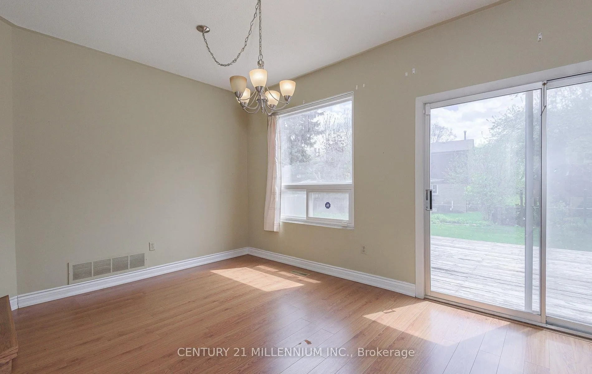 Photo 12 of 3 Longbourne Crescent, Brampton, Westgate — HOMEH