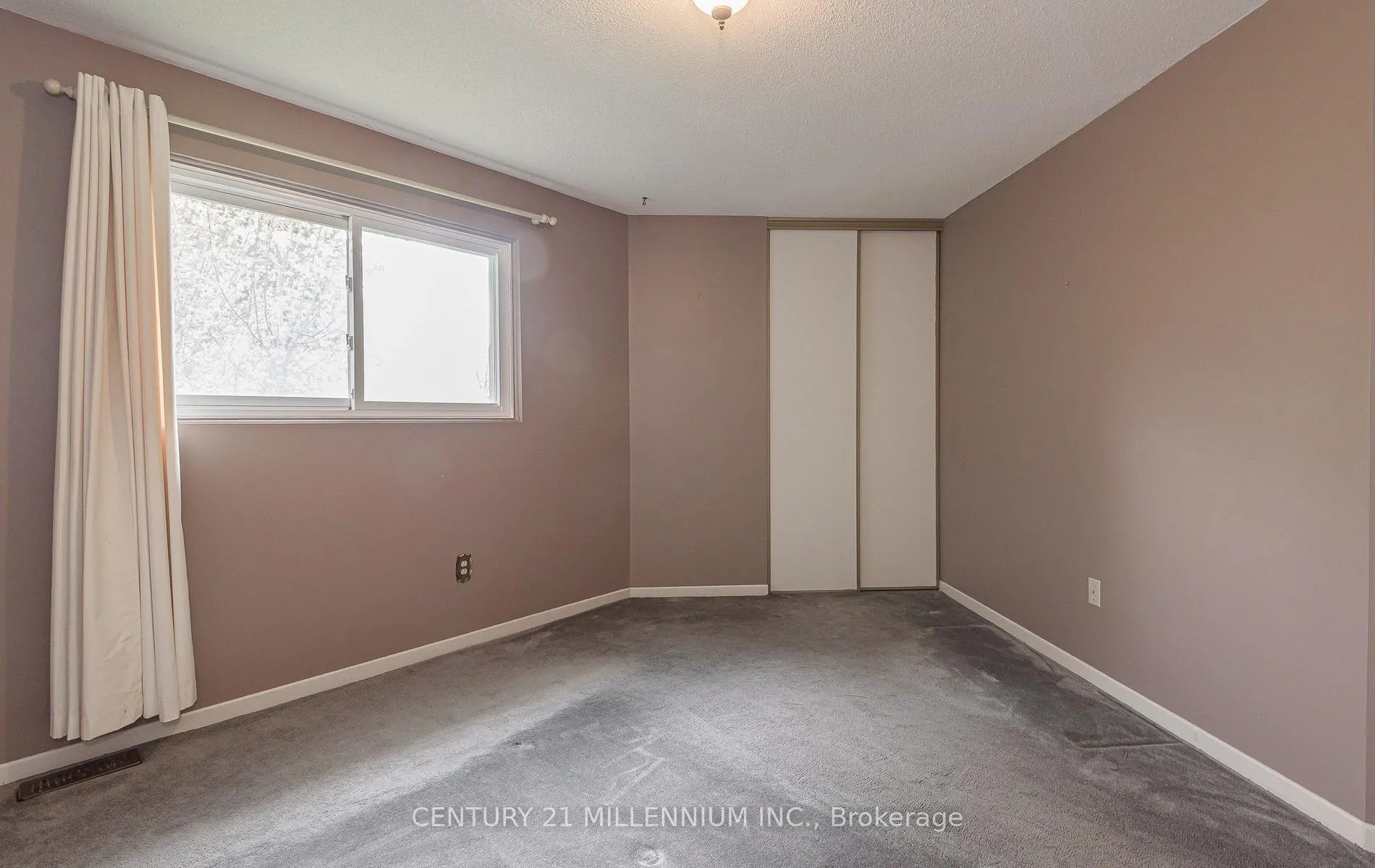 Photo 24 of 3 Longbourne Crescent, Brampton, Westgate — HOMEH