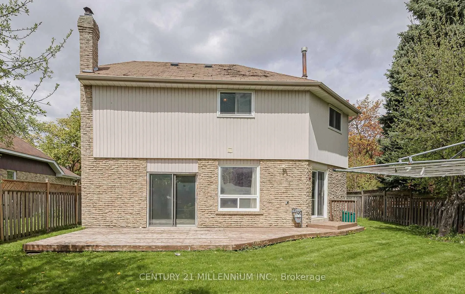 Photo 32 of 3 Longbourne Crescent, Brampton, Westgate — HOMEH