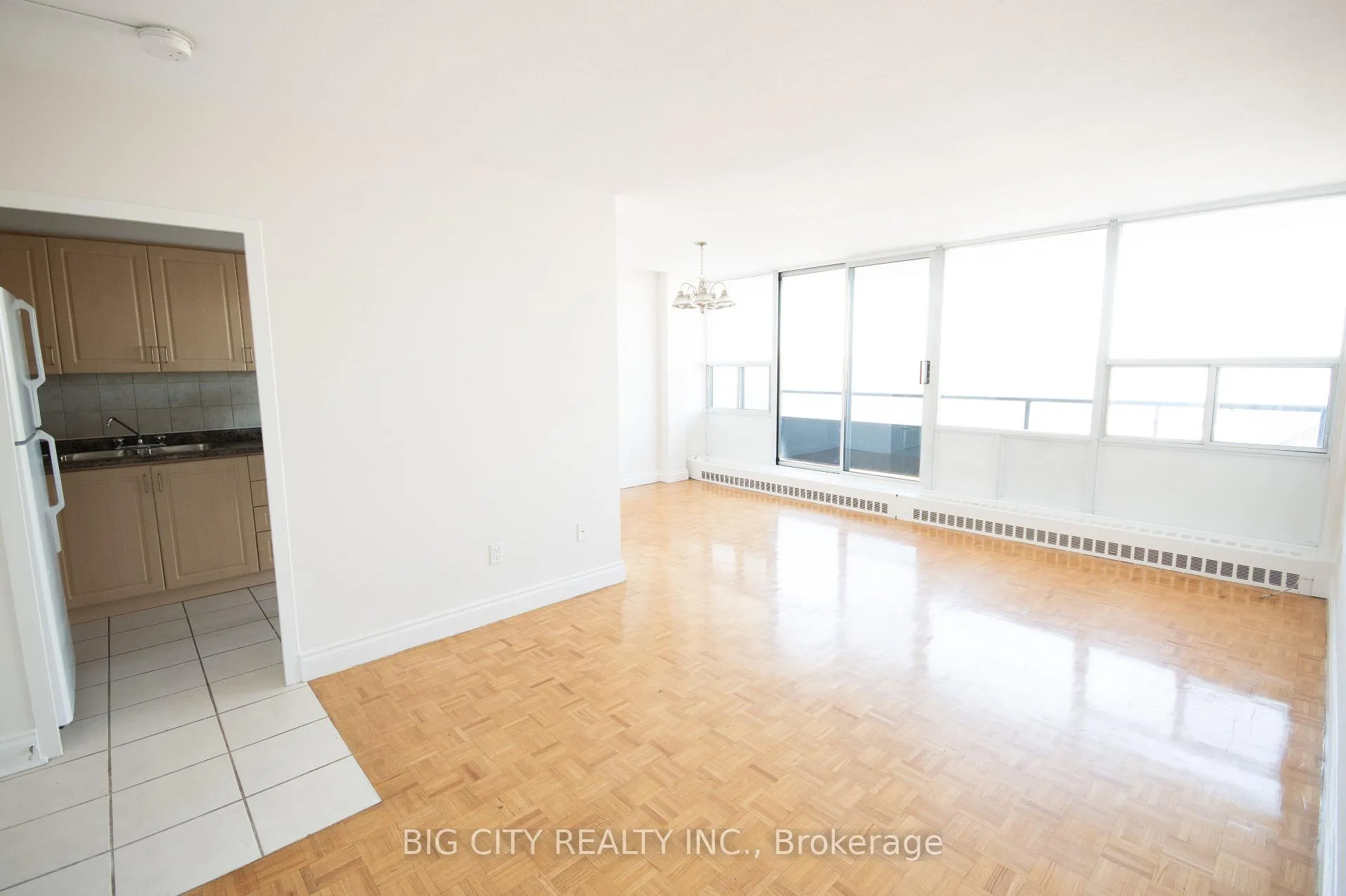 Photo 2 of Unit 18, 50 Cambridge Avenue, Toronto, Playter Estates-Danforth — HOMEH