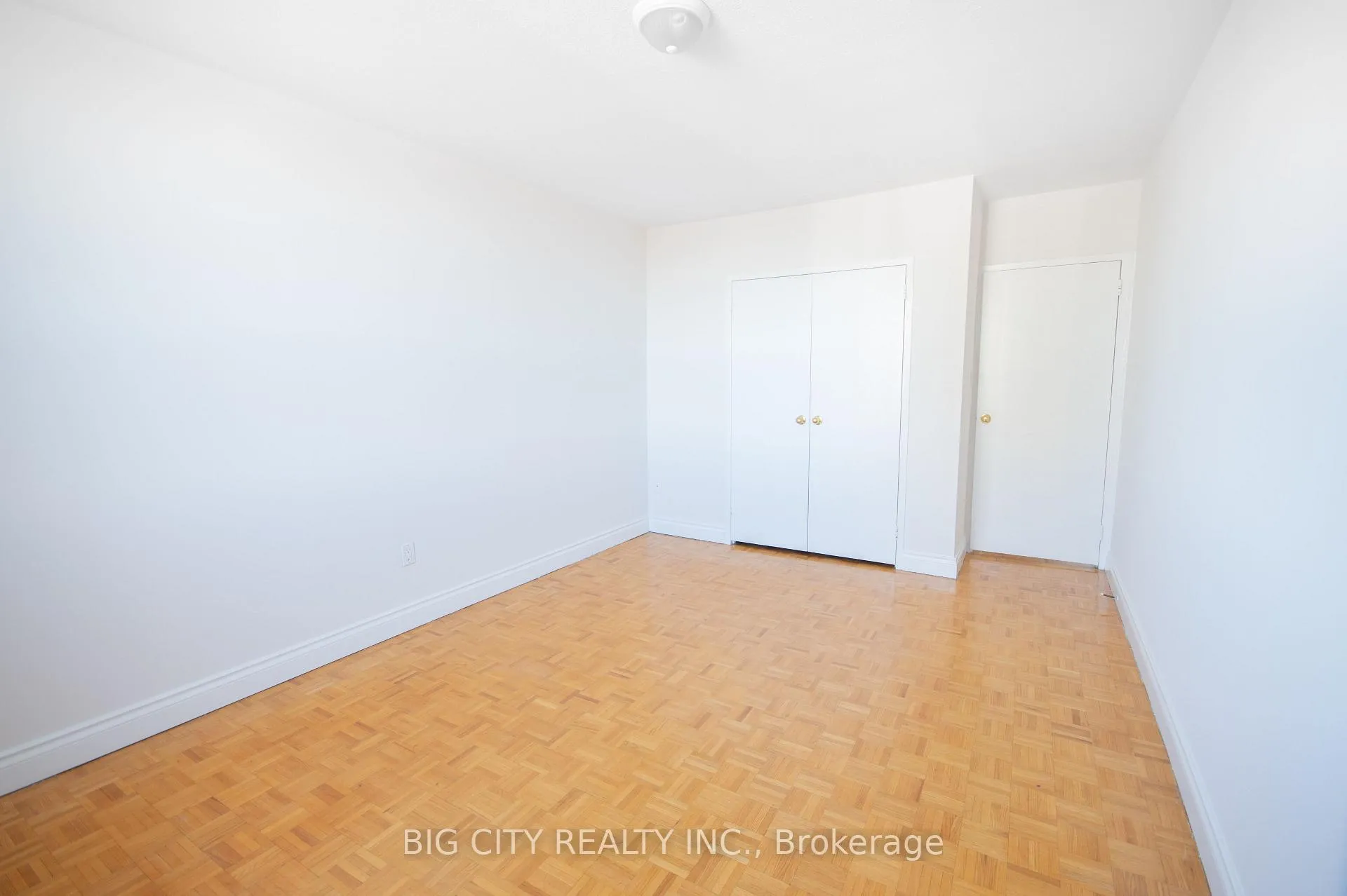 Photo 4 of Unit 18, 50 Cambridge Avenue, Toronto, Playter Estates-Danforth — HOMEH