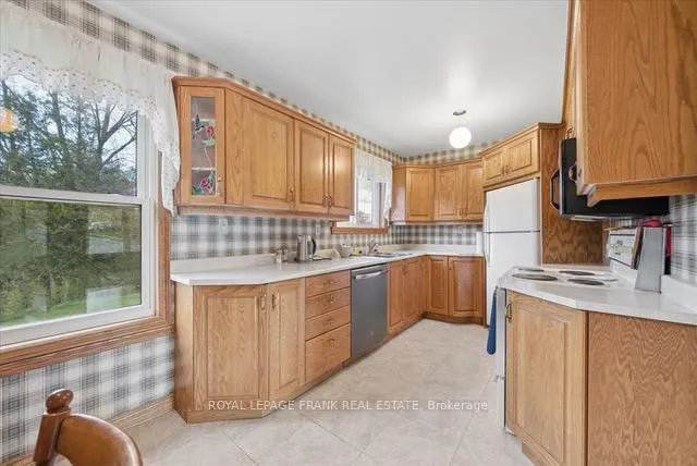 Photo 12 of 87 Mill Street, Uxbridge — HOMEH