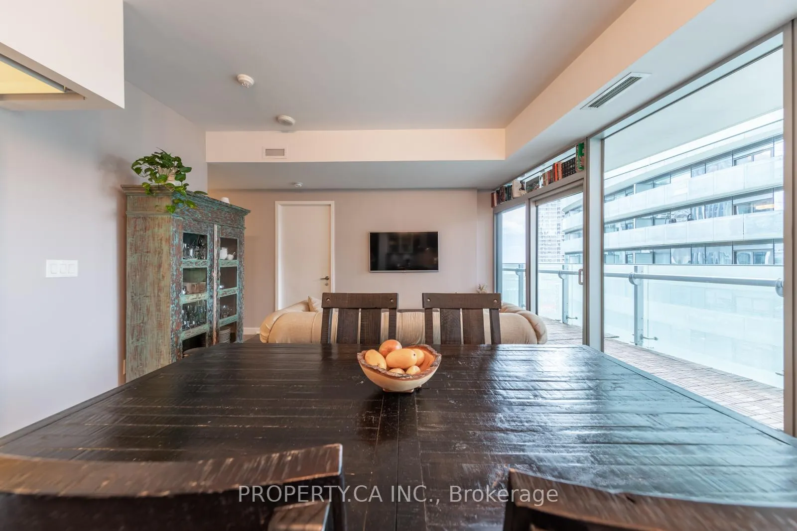 Photo 17 of Unit 806, 14 York Street, Toronto, Waterfront Communities — HOMEH