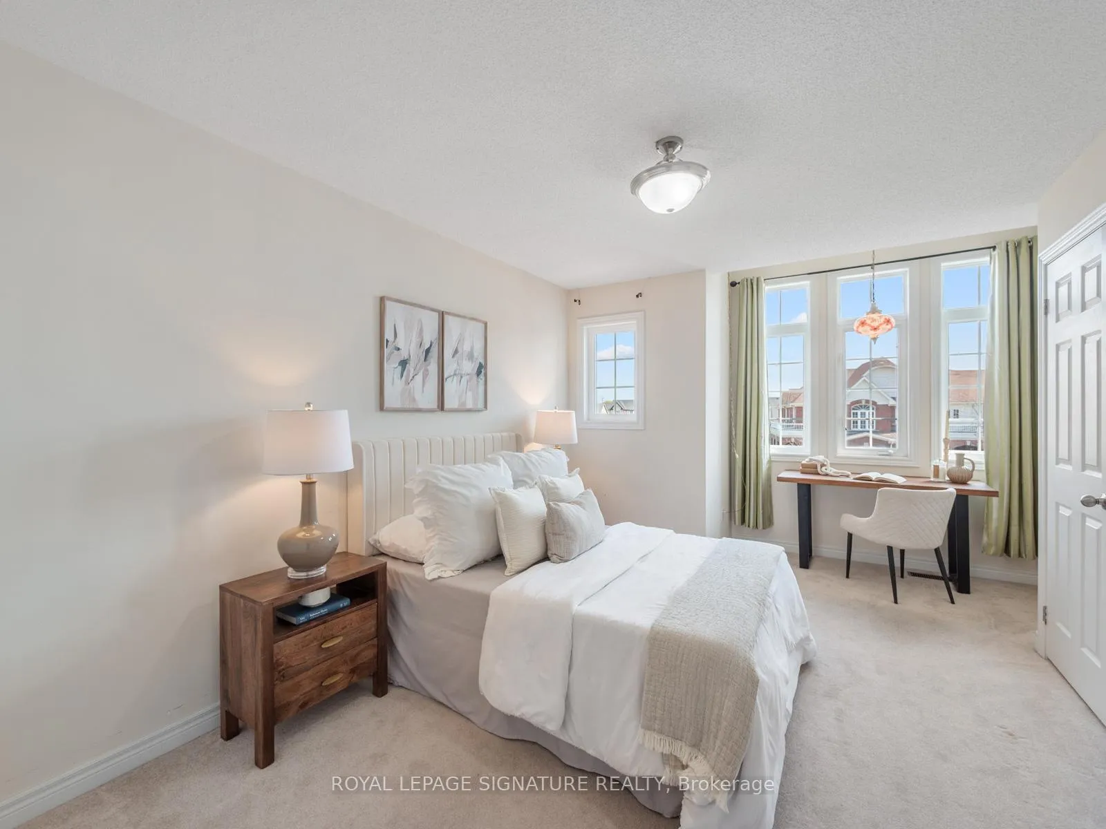 Photo 25 of 30 Westover Drive, Clarington, Bowmanville — HOMEH
