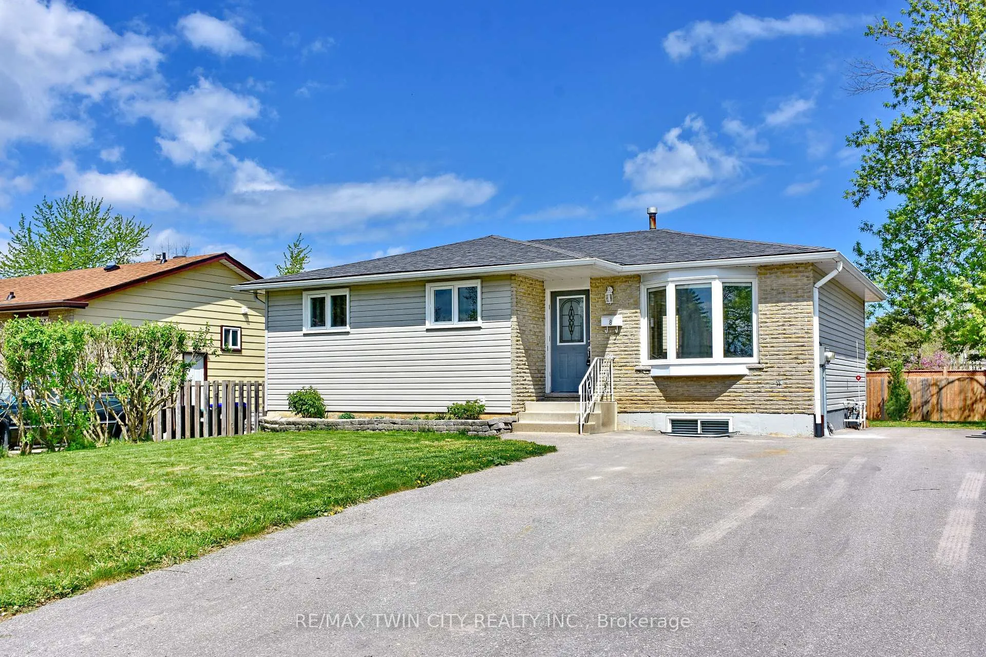 Photo 1 of Unit 2, 8 Rhonda Road, Collingwood — HOMEH