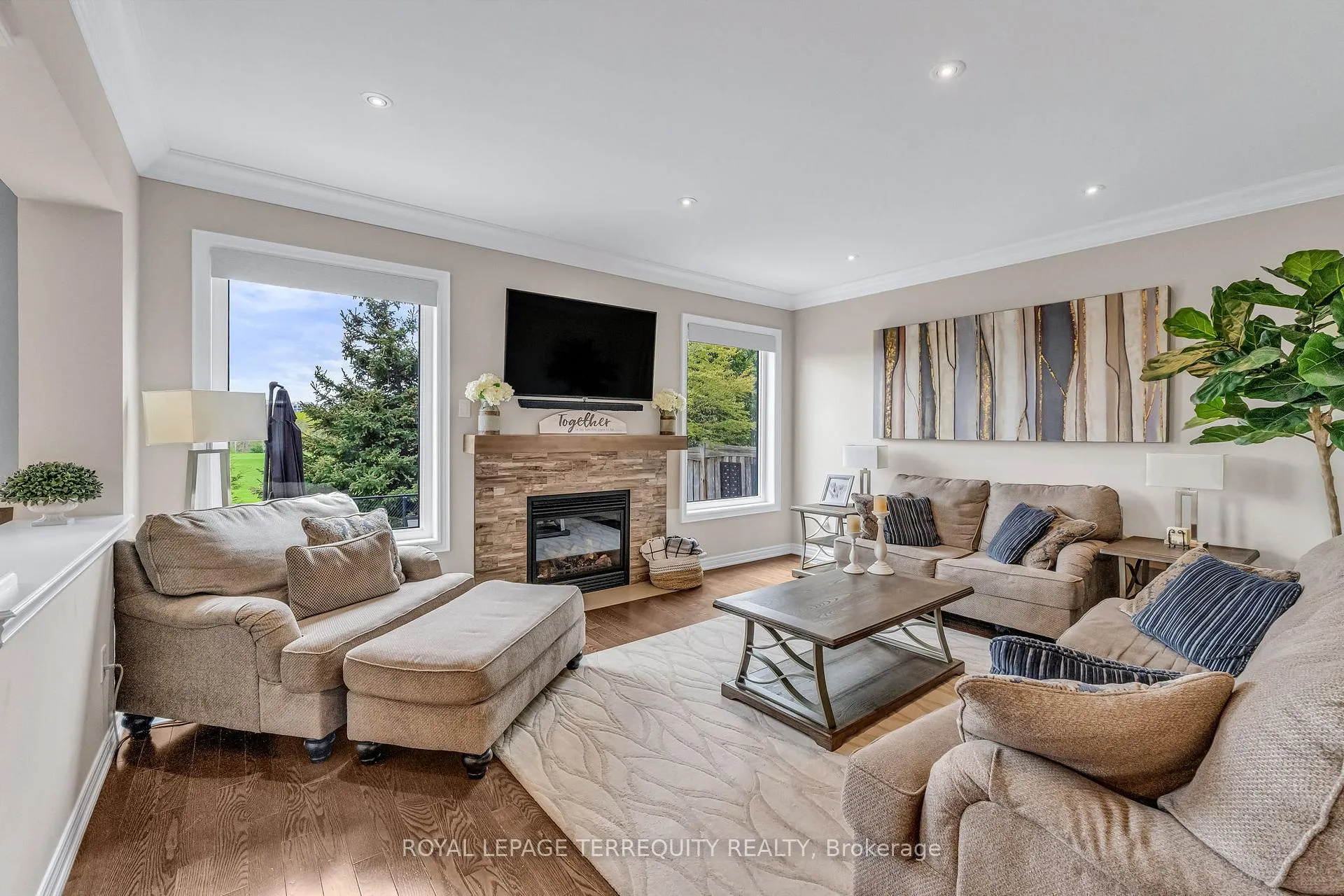 Photo 13 of 2298 Millstone Drive, Oakville, Westmount — HOMEH