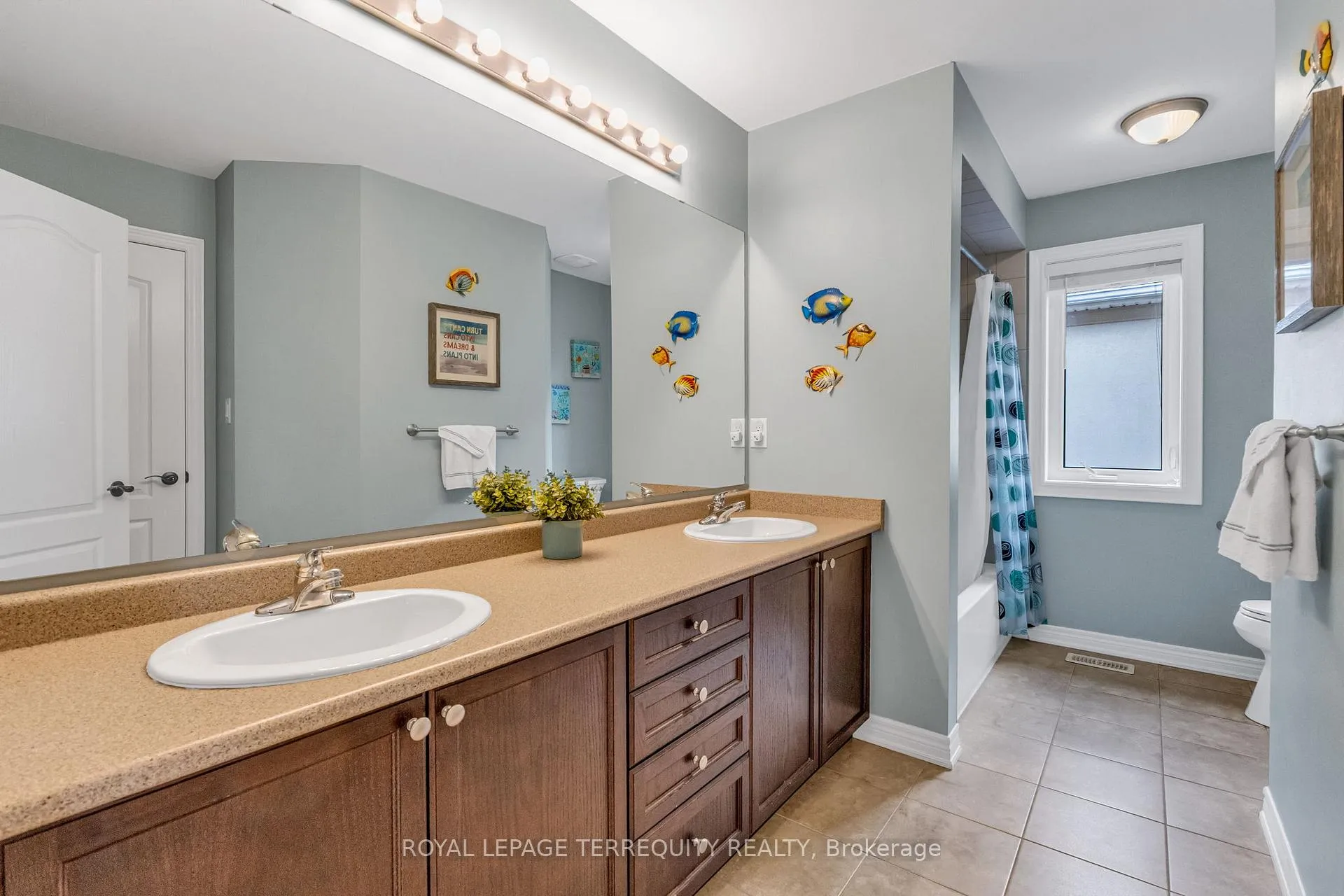Photo 27 of 2298 Millstone Drive, Oakville, Westmount — HOMEH