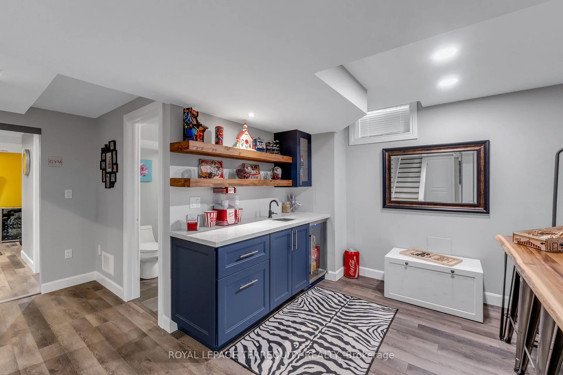 Photo 33 of 2298 Millstone Drive, Oakville, Westmount — HOMEH