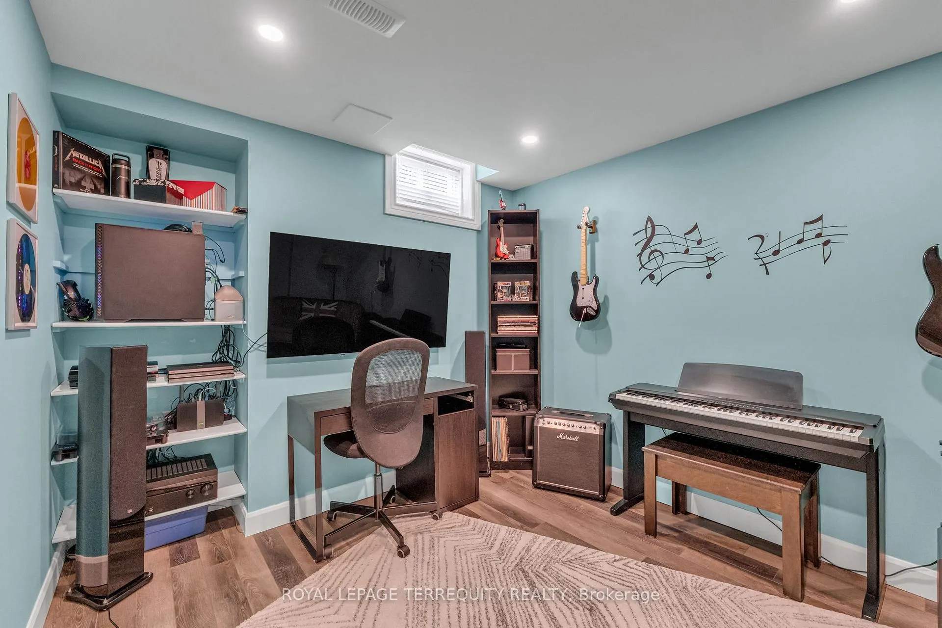 Photo 35 of 2298 Millstone Drive, Oakville, Westmount — HOMEH
