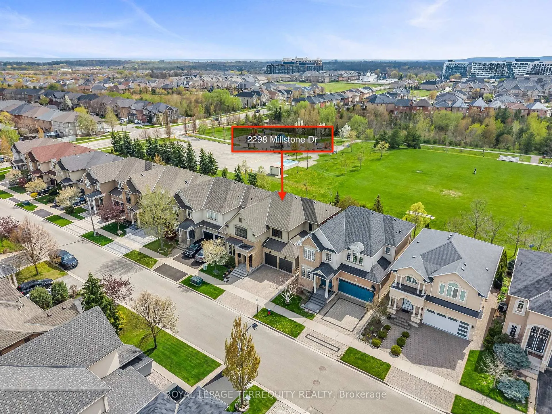 Photo 43 of 2298 Millstone Drive, Oakville, Westmount — HOMEH