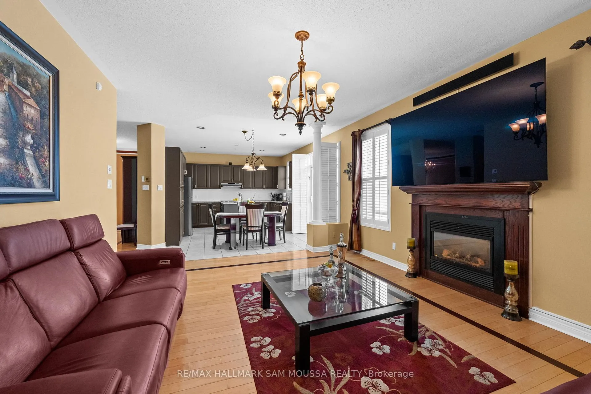Photo 11 of 3096 Apple Hill Drive, Ottawa, Upper Hunt Club — HOMEH