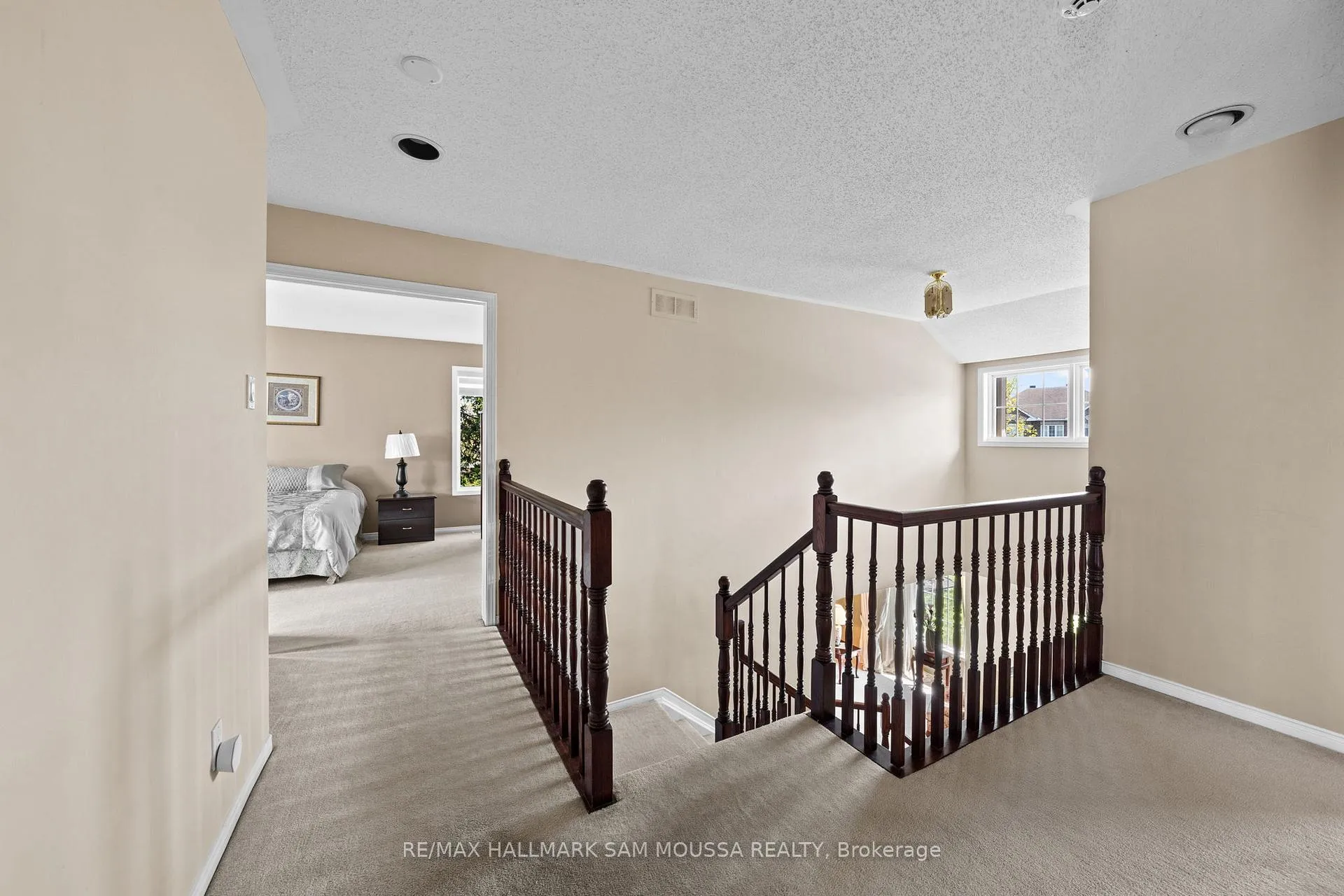 Photo 22 of 3096 Apple Hill Drive, Ottawa, Upper Hunt Club — HOMEH