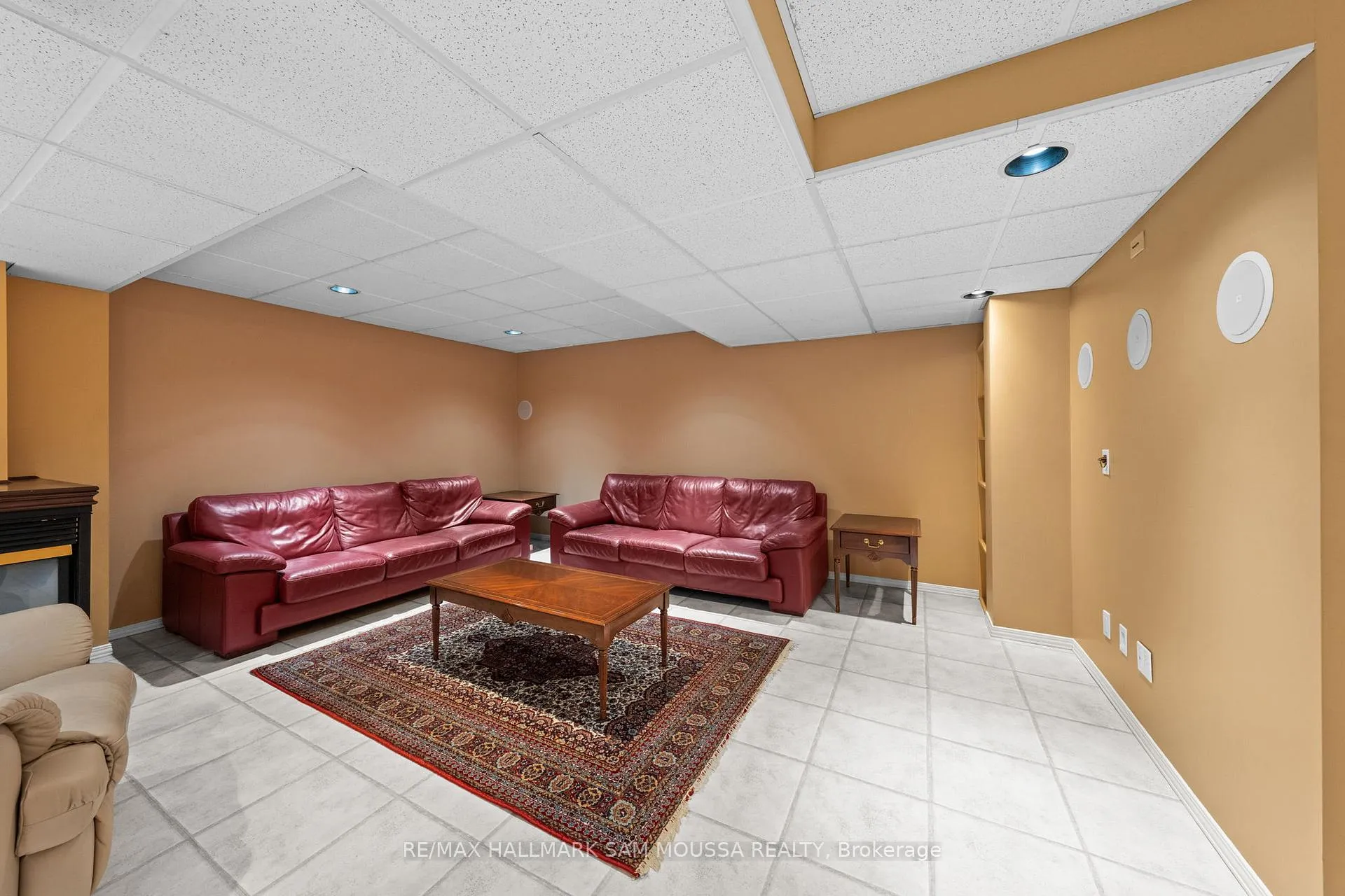 Photo 38 of 3096 Apple Hill Drive, Ottawa, Upper Hunt Club — HOMEH
